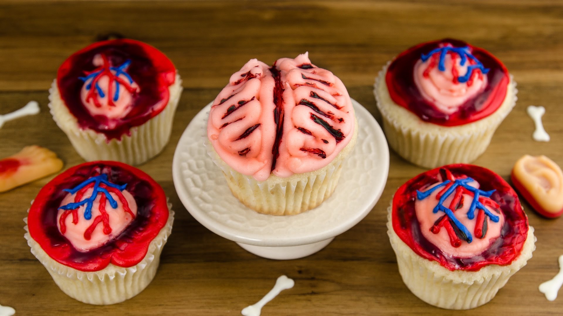 Heart & Brain Cupcakes: How to Make Halloween Cupcakes from Cookies ...