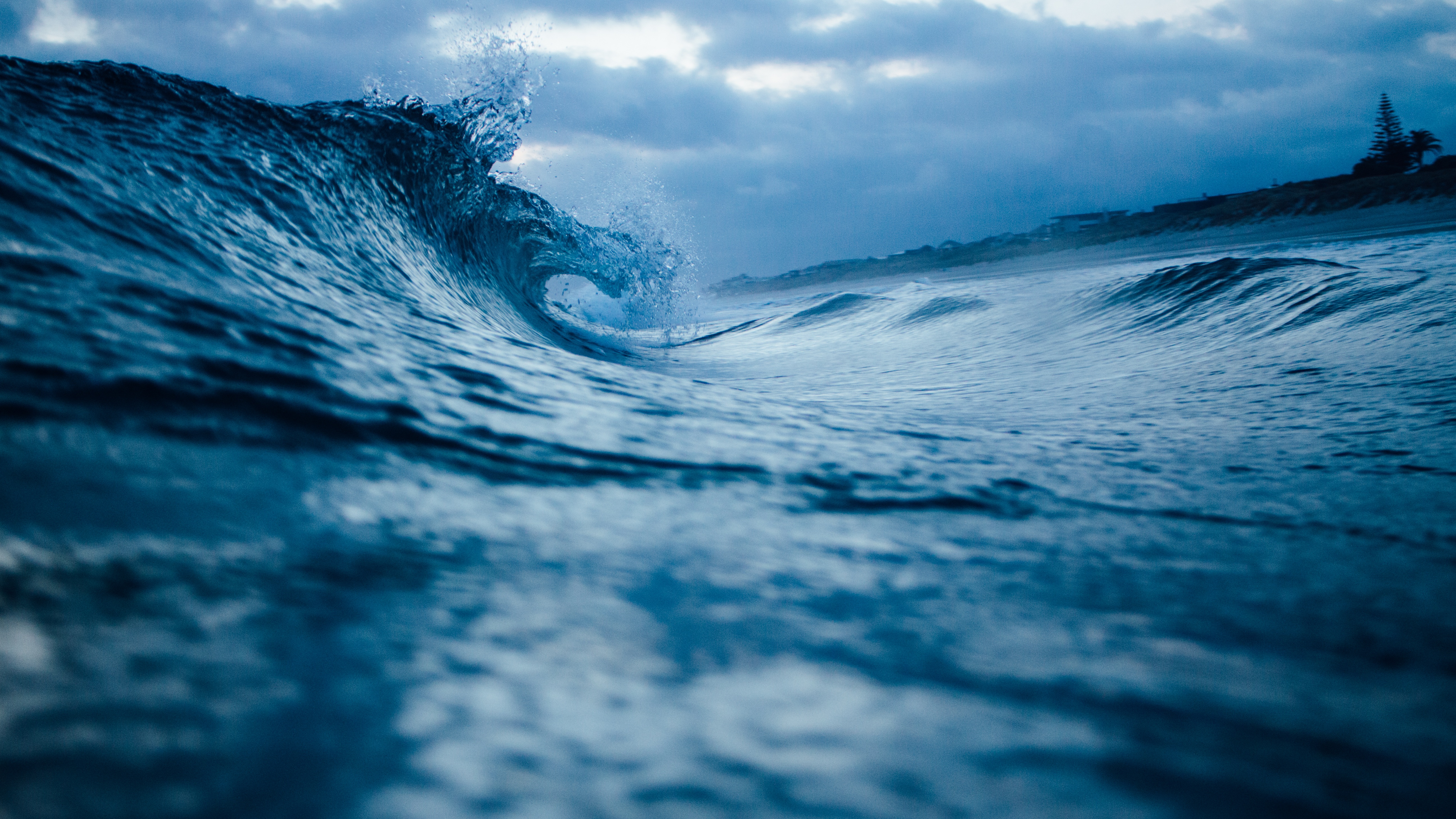 Powerful Ocean Waves Breaking |