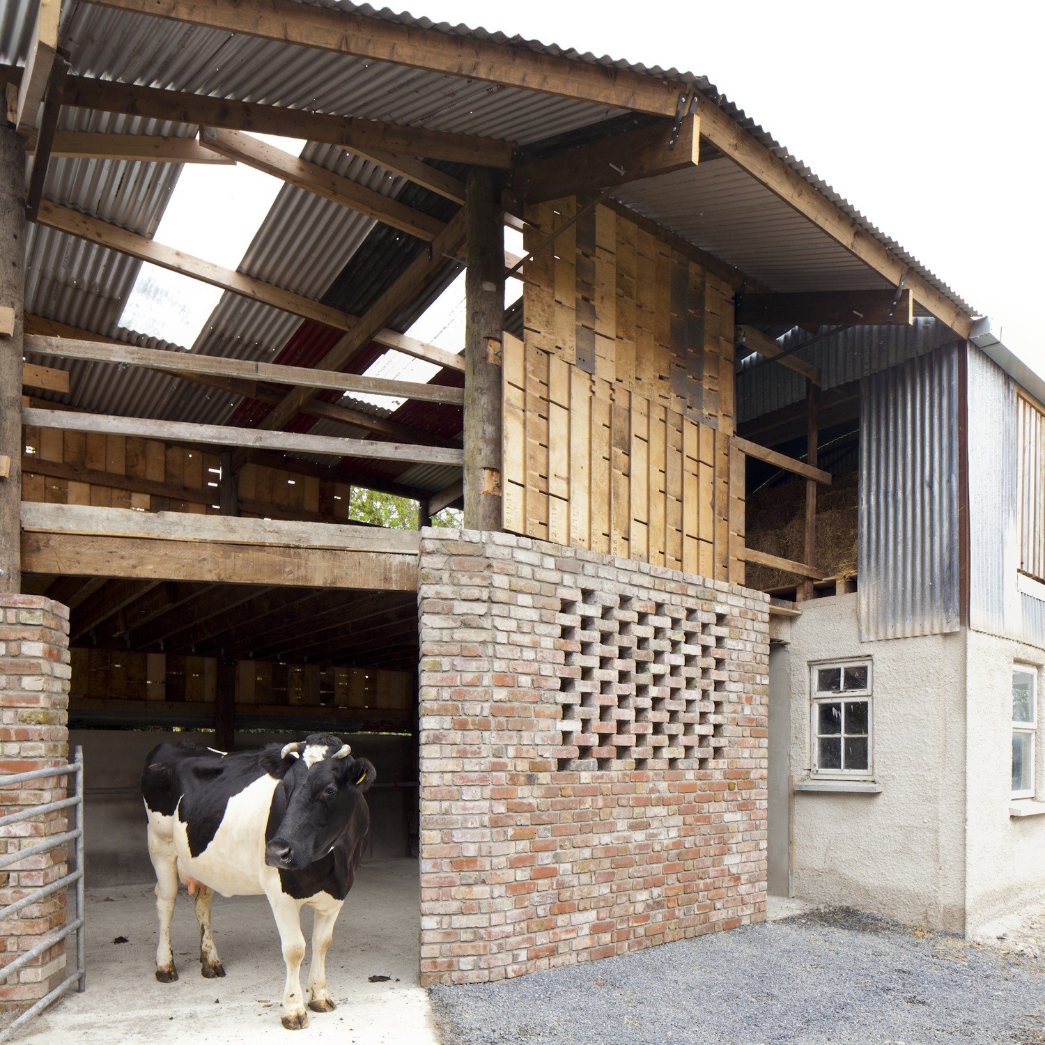 Commonage Summer School Project 2012 / Cowshed Collective | ArchDaily