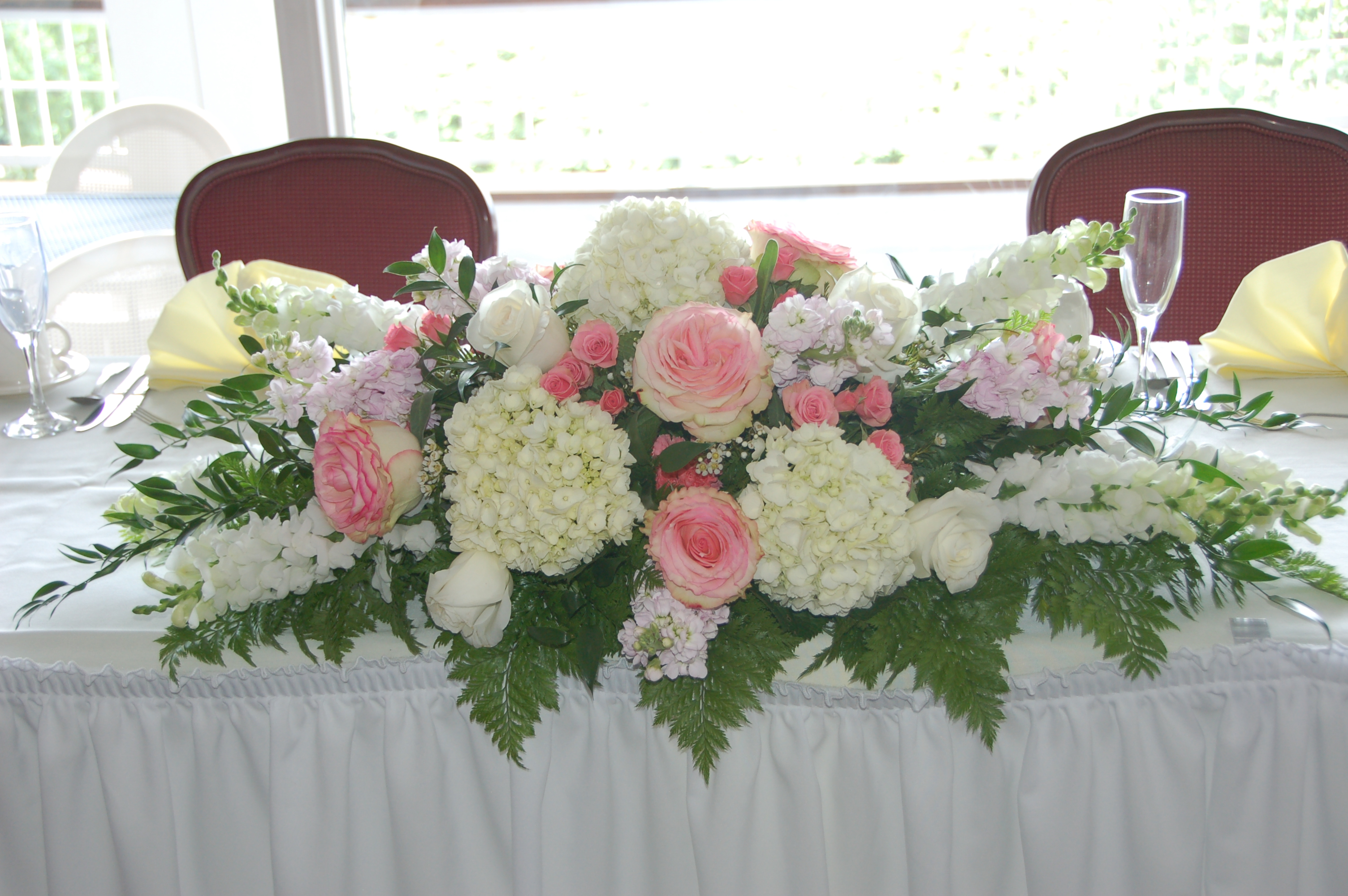 Wedding Head Table Flower Arrangements | Tedxgastownwomen.com