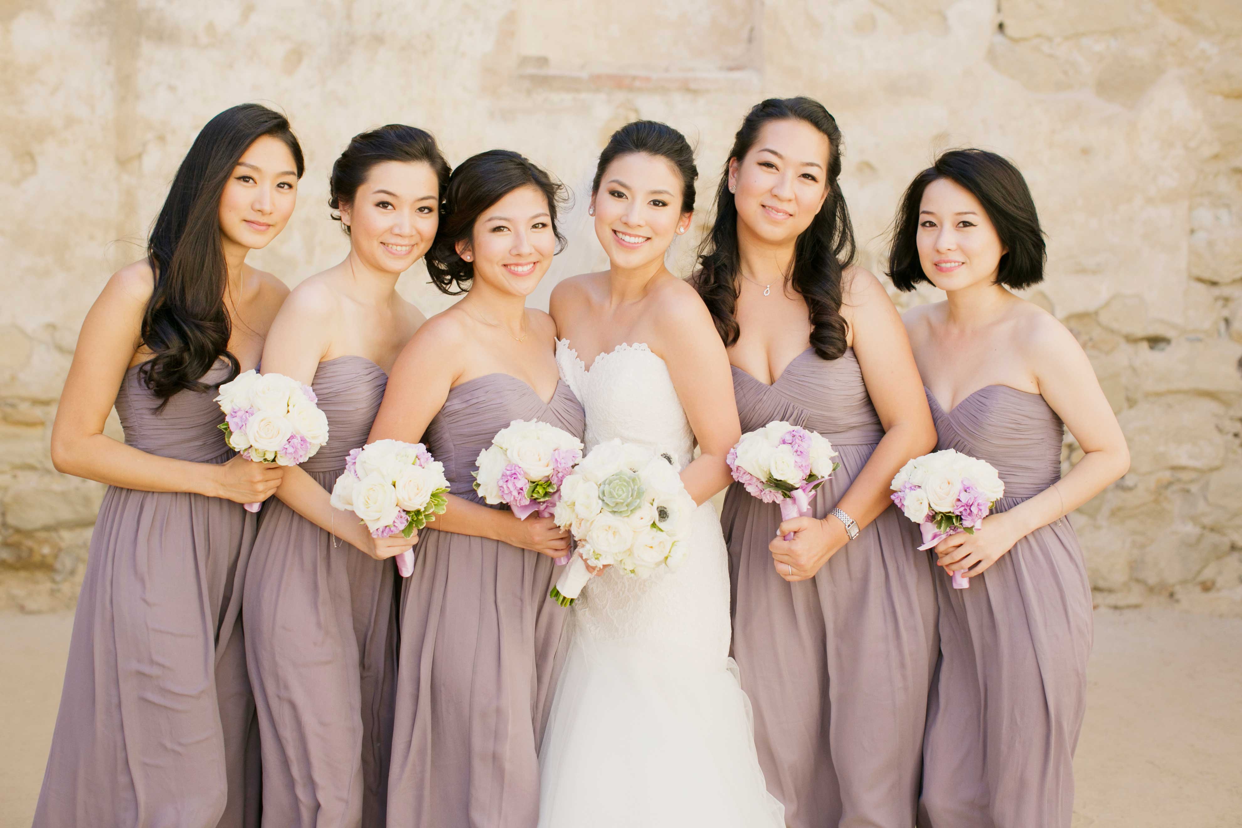 How to Deal with Bridesmaids Who Don't Get Along - Inside Weddings