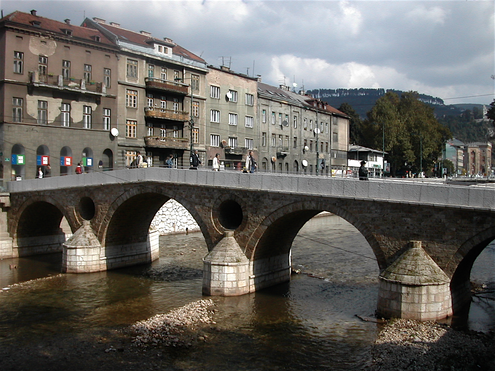 File:Sarajevo princip bruecke.jpg - Wikimedia Commons