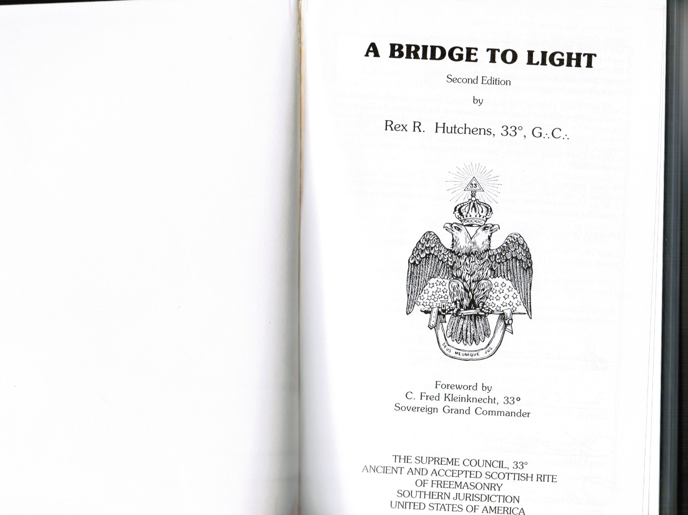 A Bridge to Light: Rex R. Hutchens, C. Fred Kleinknecht: Amazon.com ...