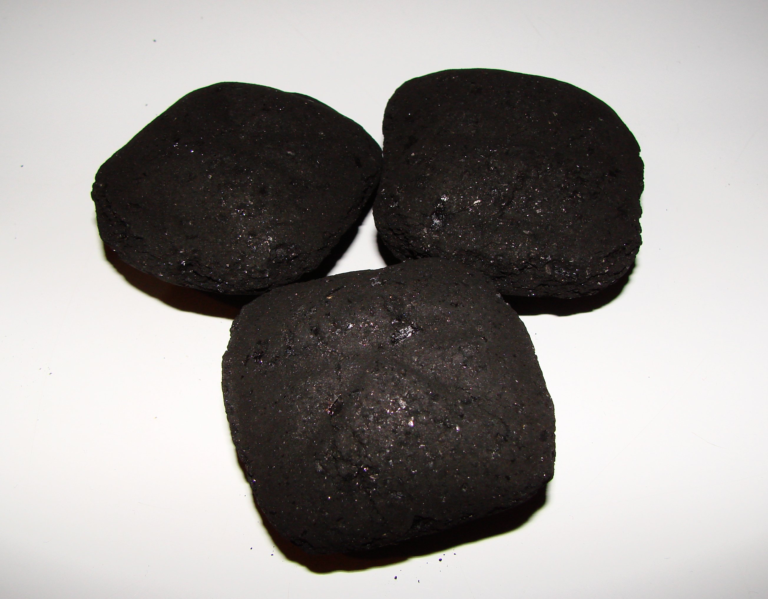 File:Charcoal Briquette.JPG - Wikimedia Commons