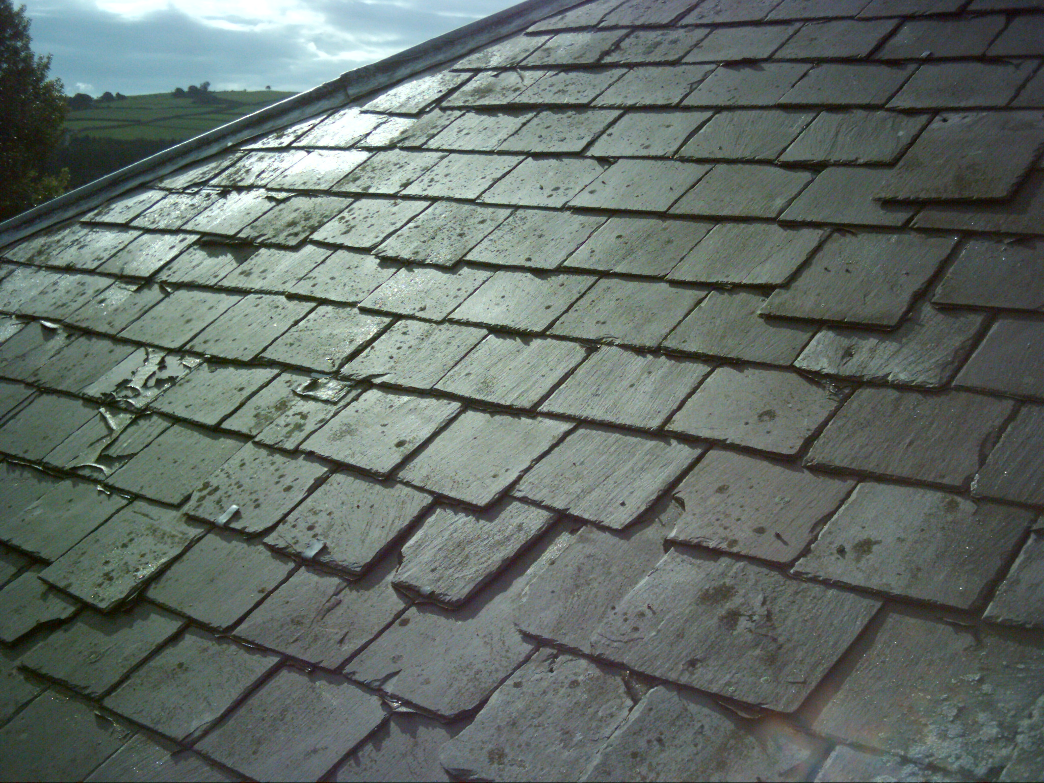 Roofing and Insulation Problems Solved with Spray Foam | Roofing ...