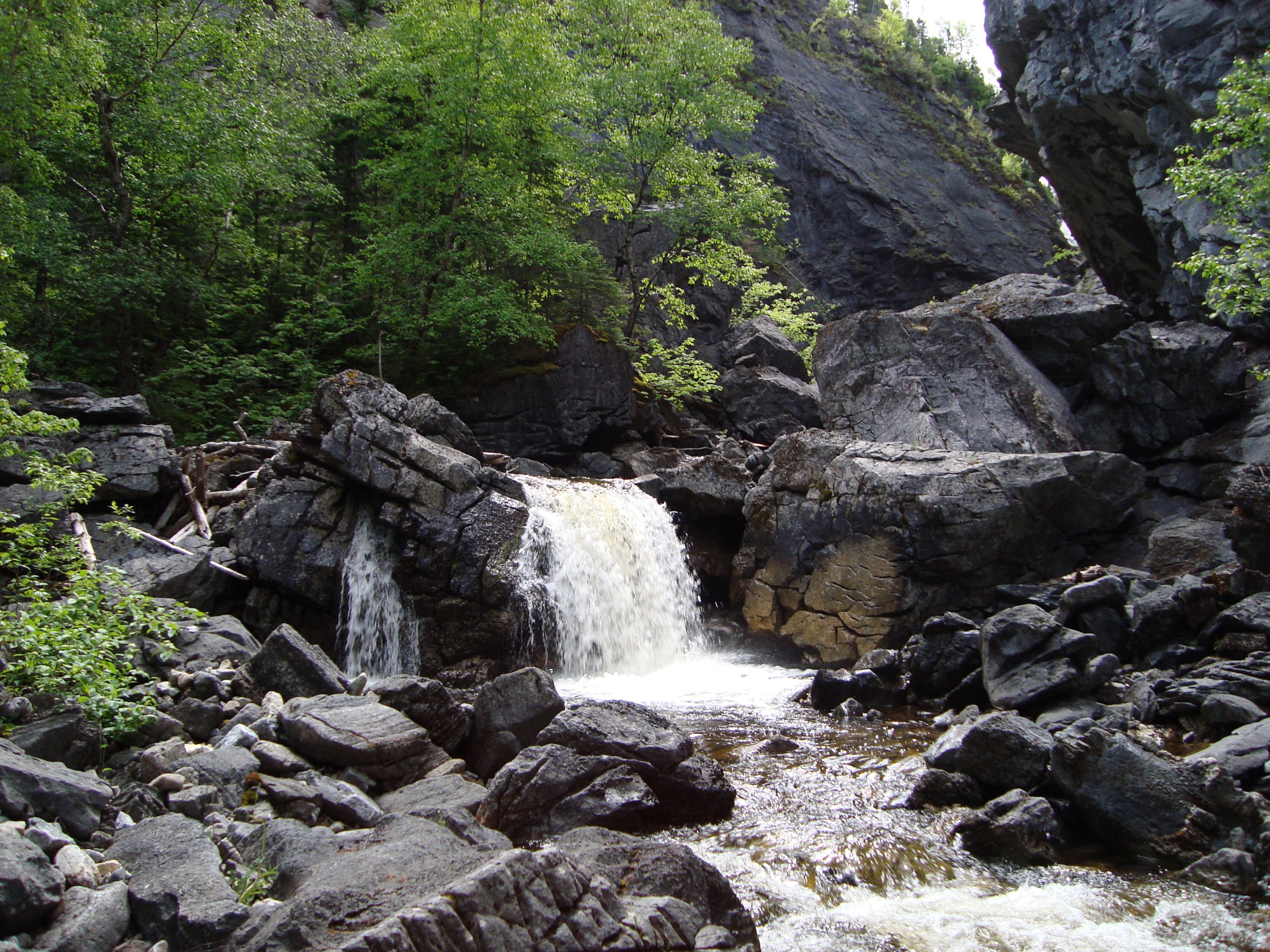 Corner Brook Stream Falls – Seeking Waterfalls