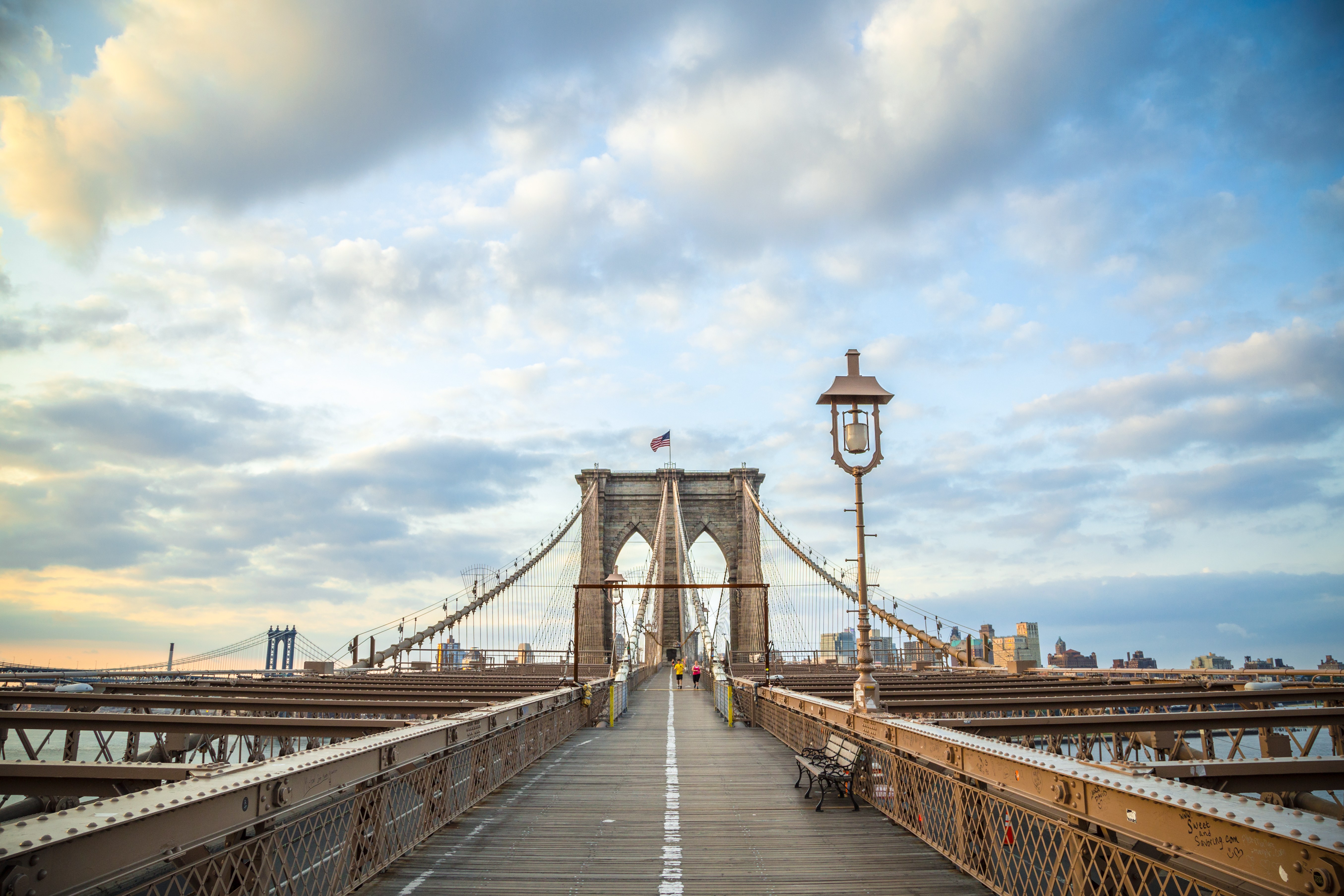 The Most Interesting Fact About the Brooklyn Bridge That You Didn't ...