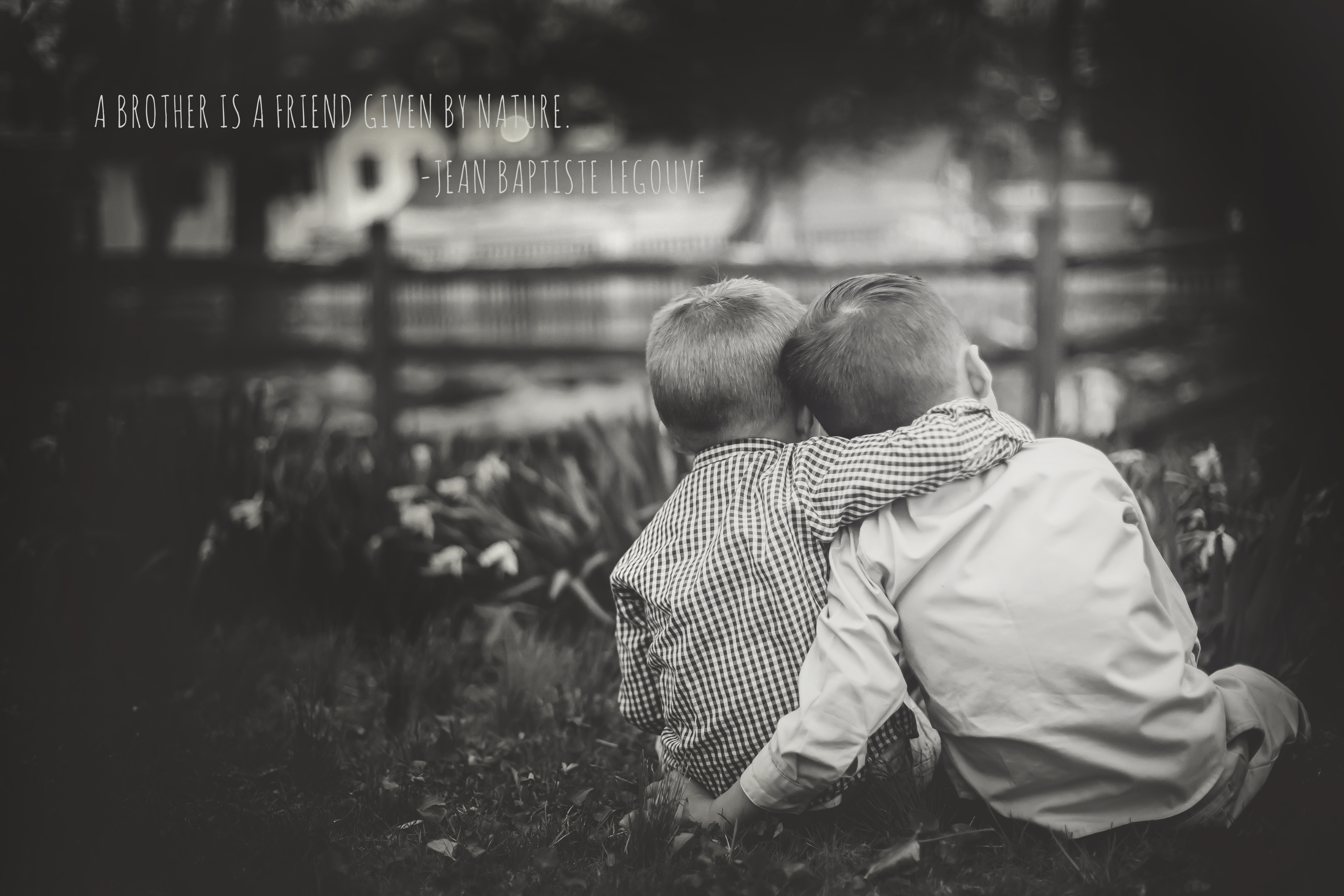 A brothers love| Central NJ Family Session » Photography by Heather Lee