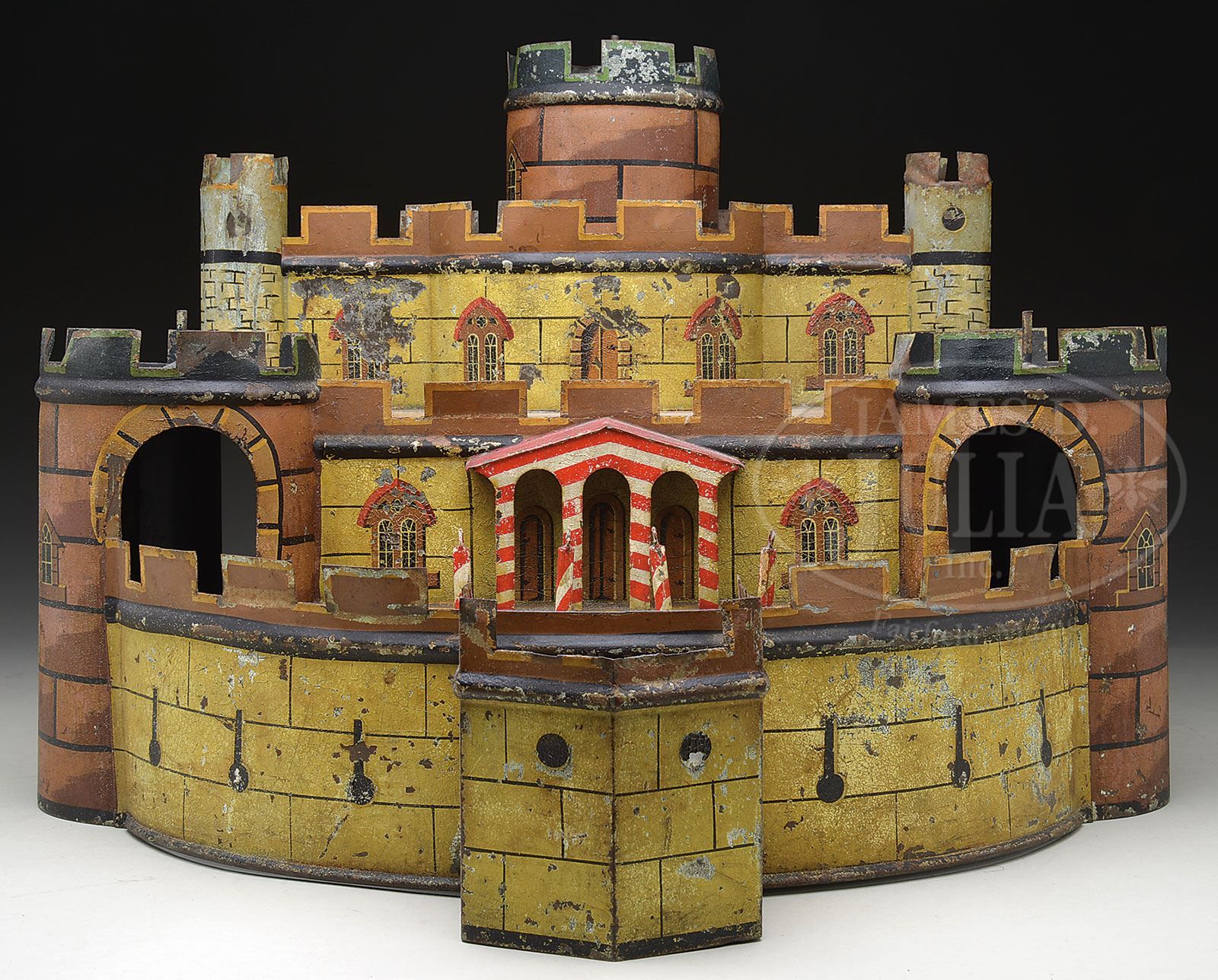 Lutz/Marklin three tiered fort, It would make a great birdhouse or a ...