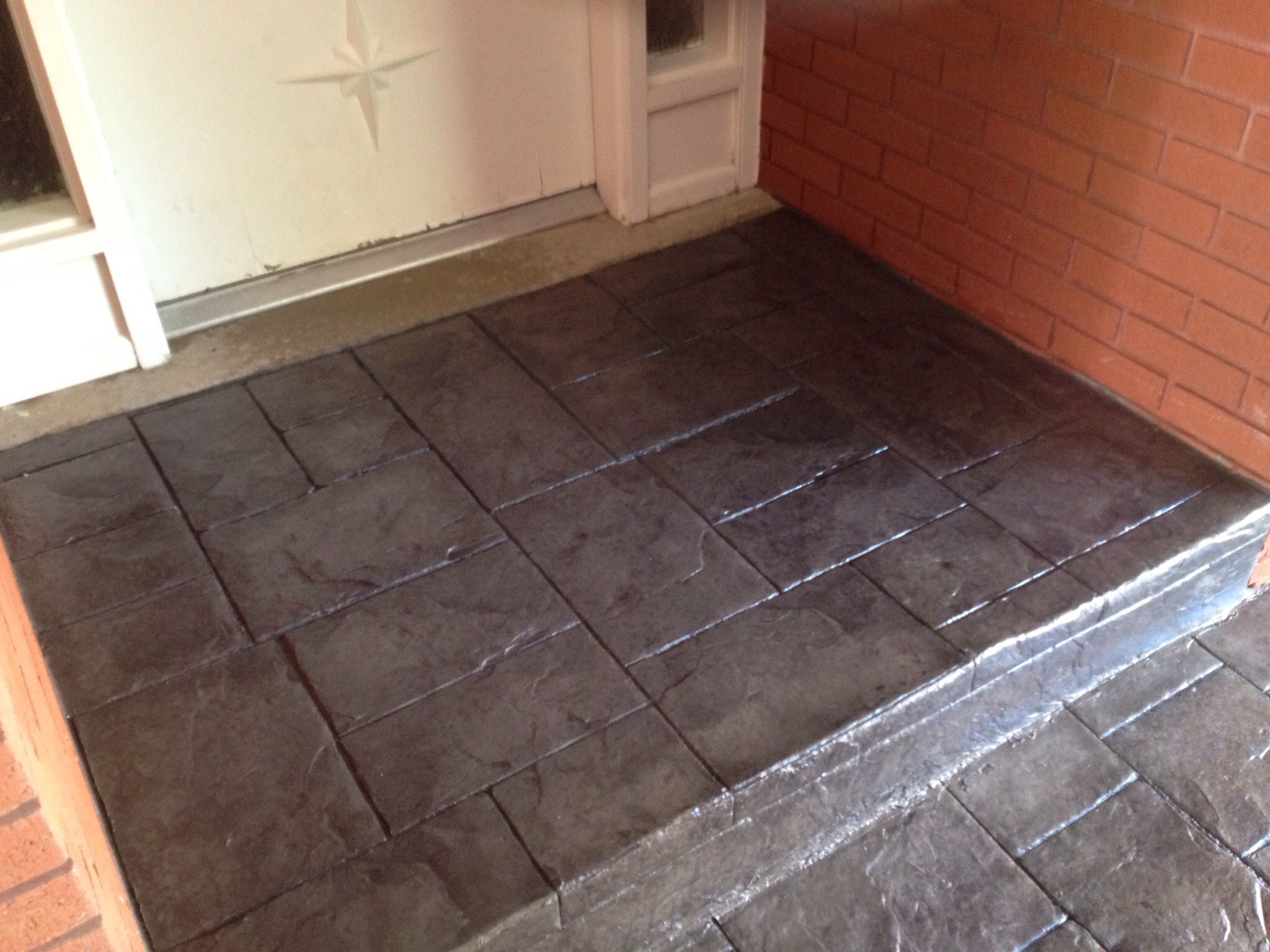 Gray Concrete with Dark Gray accent color stamped with Ashlar Slate ...