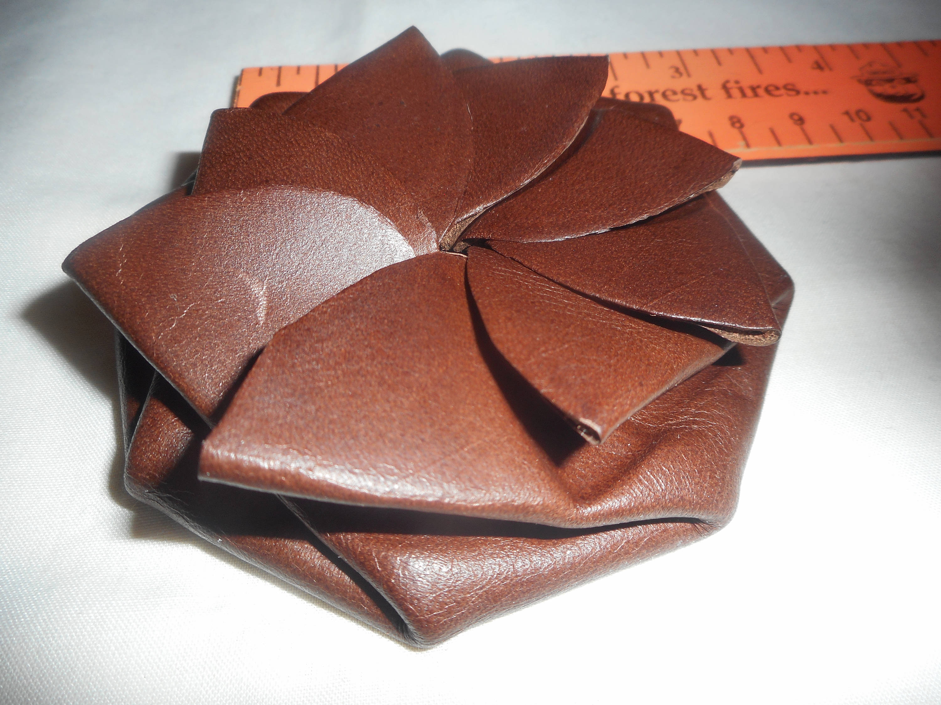 Brown Genuine Leather Handmade Petal Pull Squeeze Coin Purse