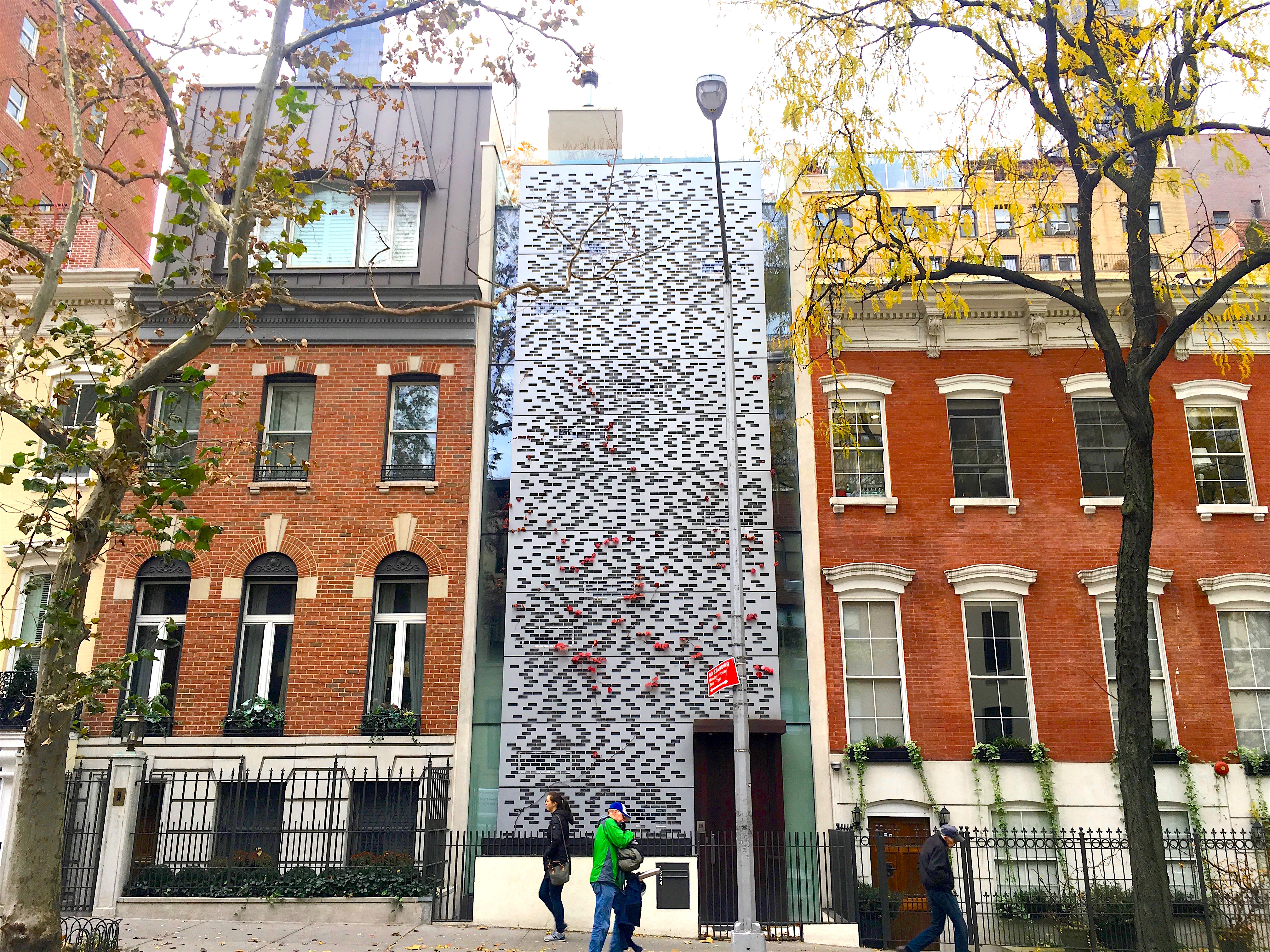 What is a brownstone | Ephemeral New York