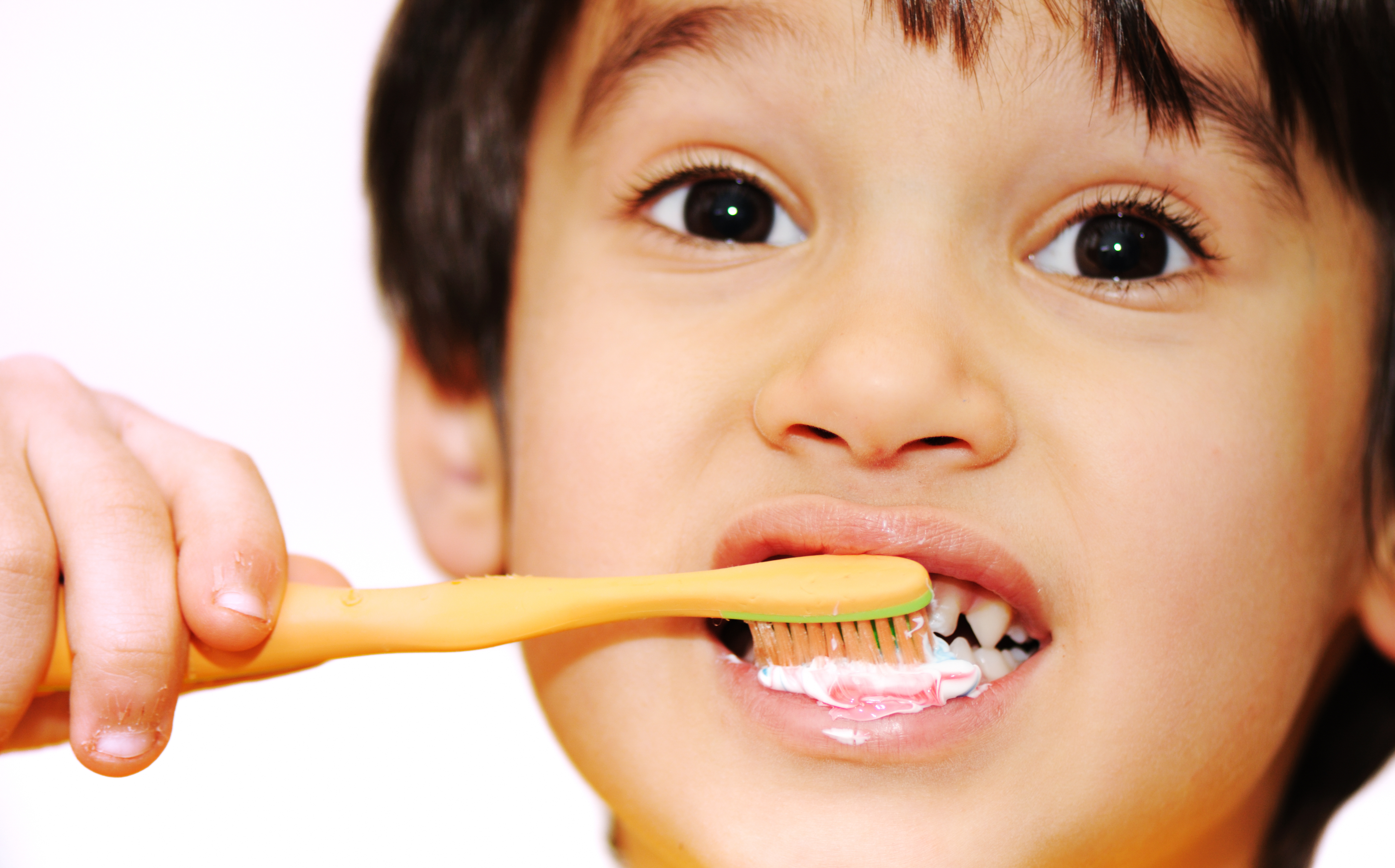 Brushing Teeth with Kids - Rauch Family Dentistry · Rauch Family ...