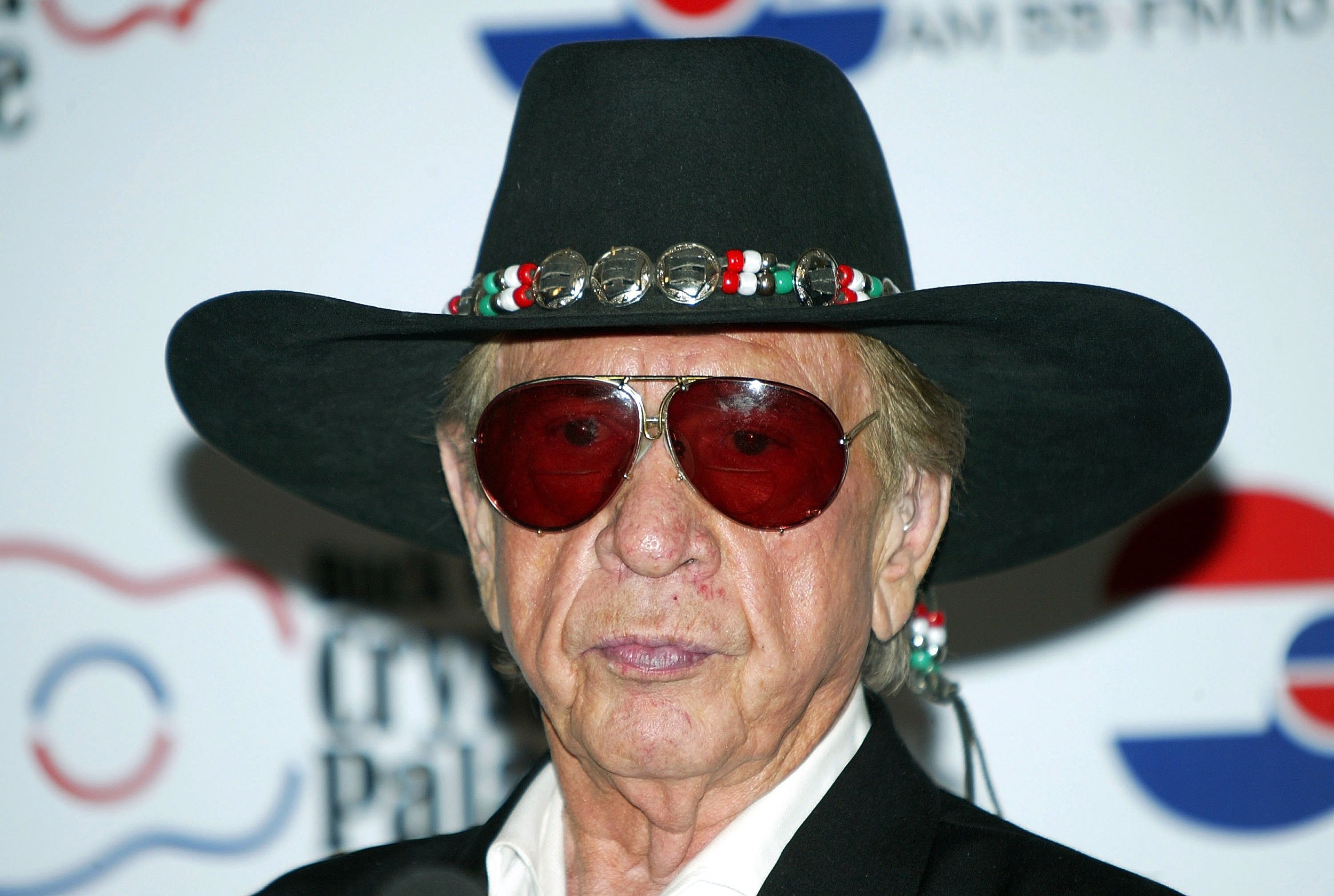 Story Behind the Song: 'Act Naturally' by Buck Owens