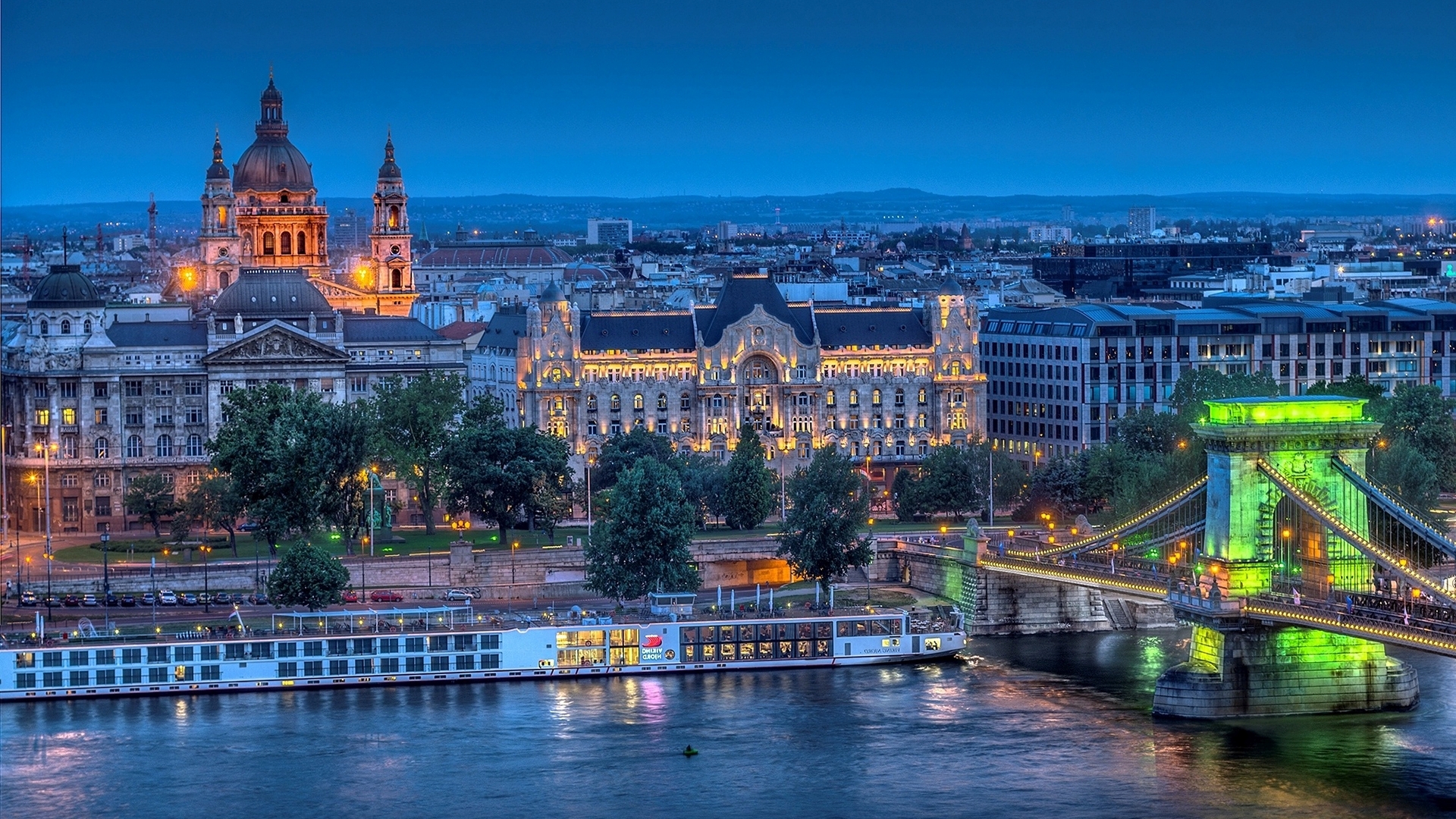 Moving to Budapest? – The Spoiled Queen