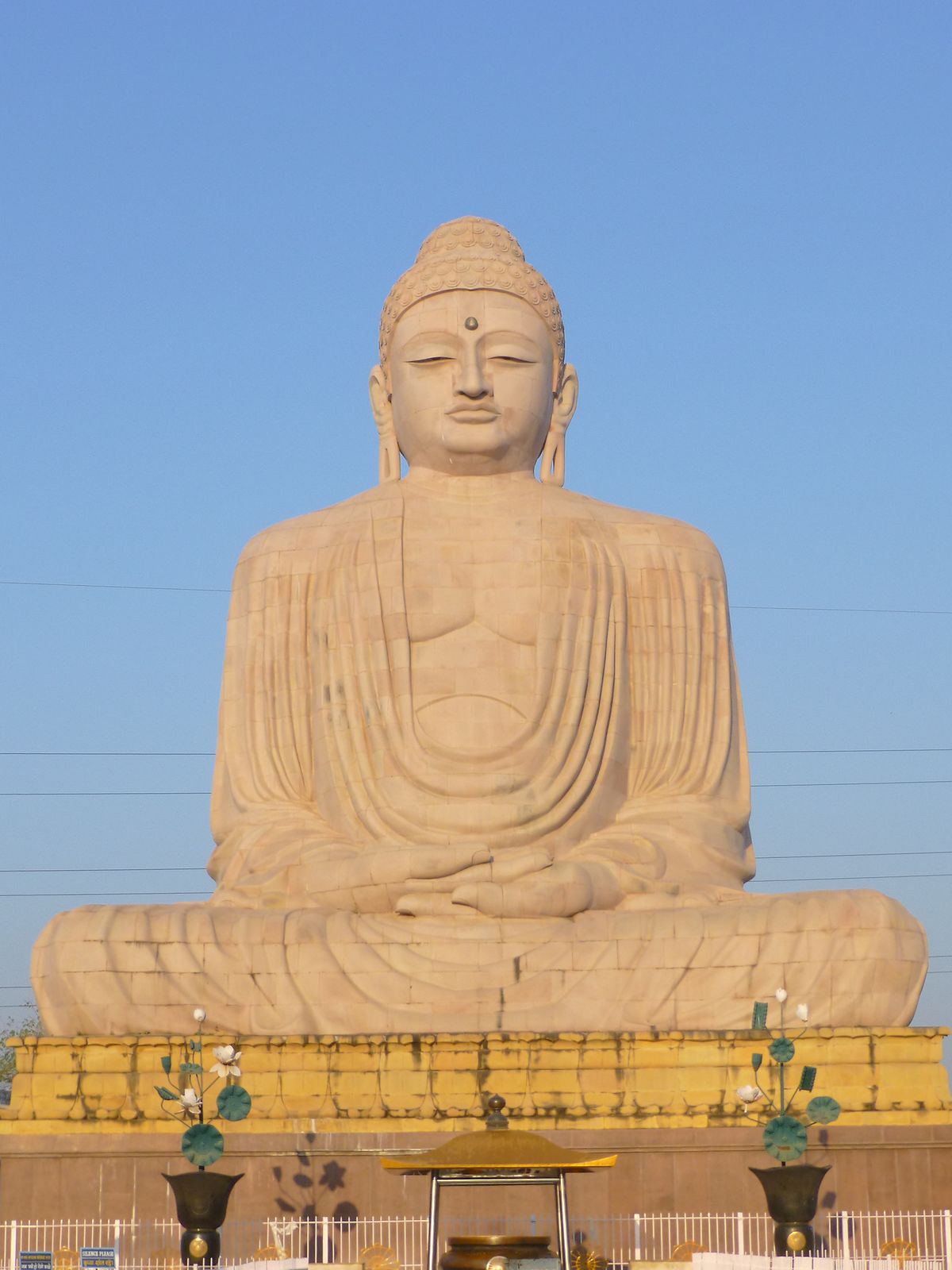 Great Buddha (Bodh Gaya) - Wikipedia