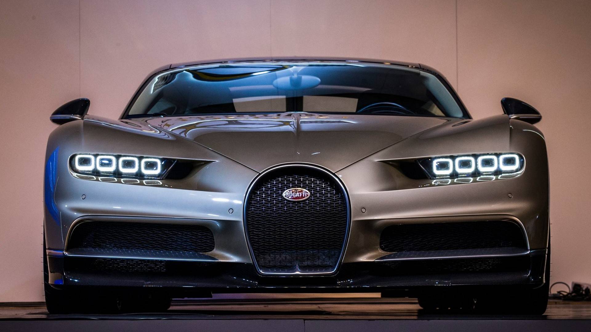 Bugatti Chiron Debuts In Hong Kong In A Lovely Specification