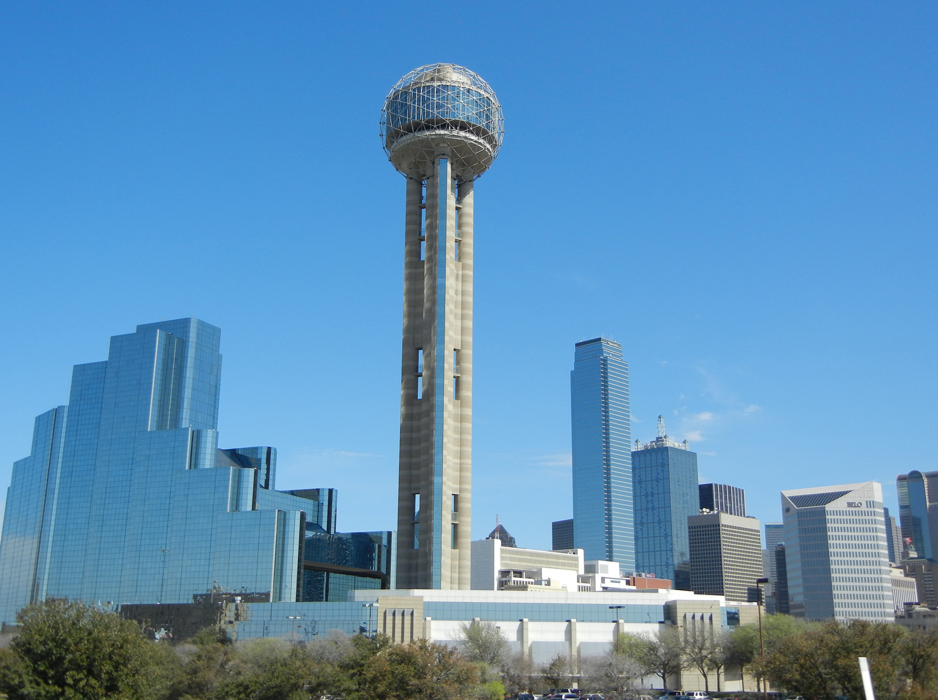 What's the deal with Reunion Tower? | The Dallas Whisperer