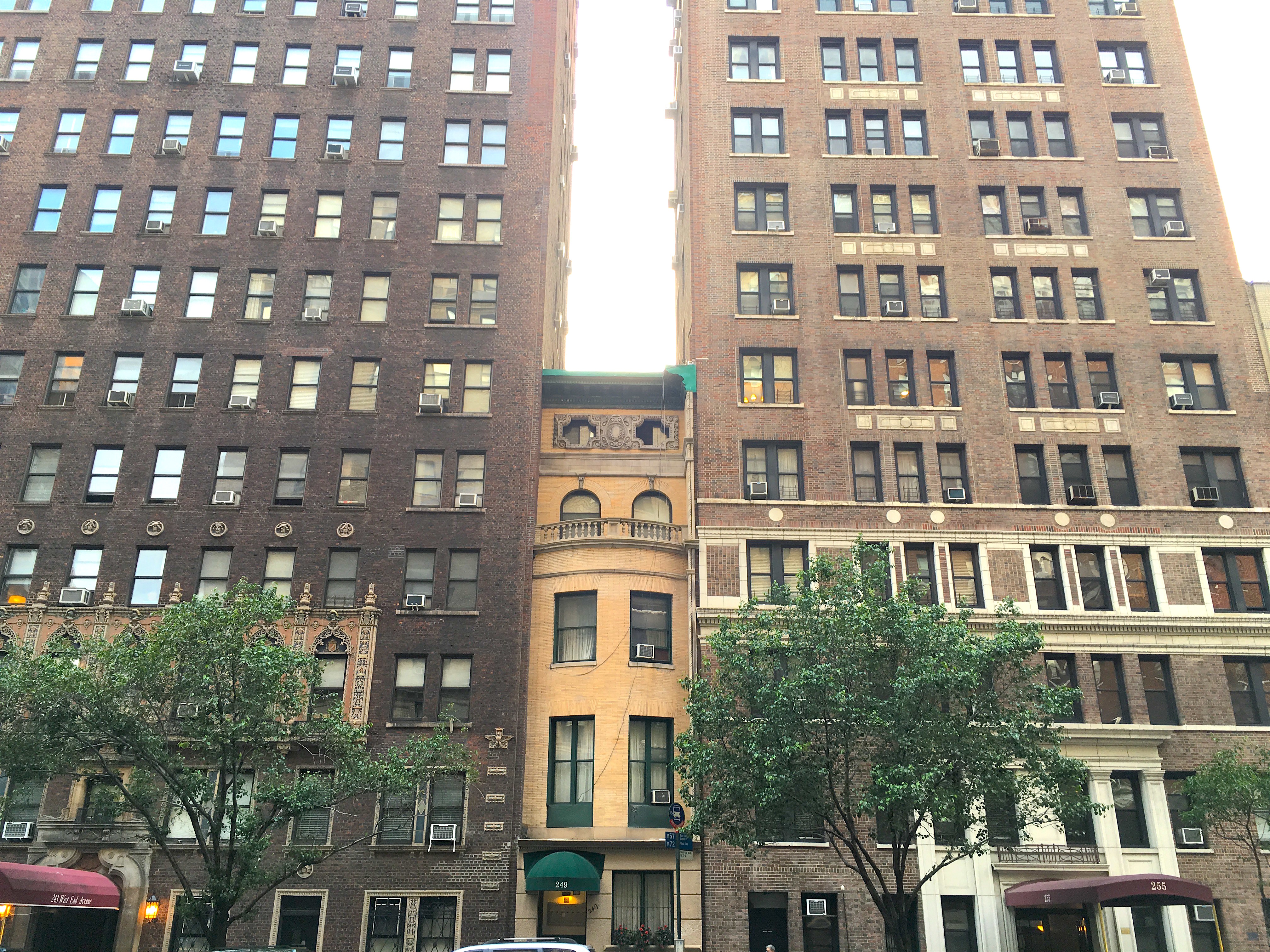 old New York buildings | Ephemeral New York