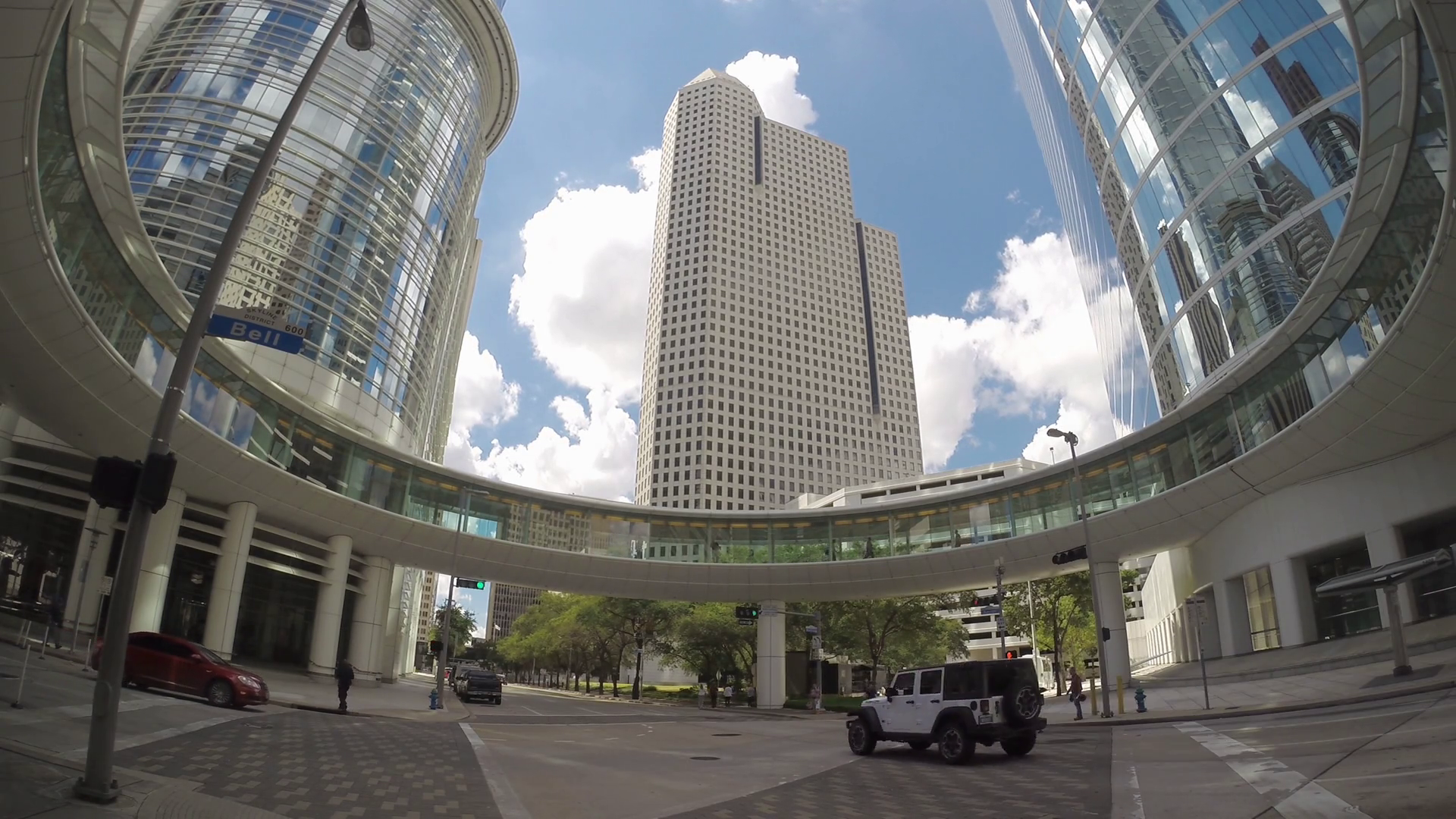 Circular Skywalk at 1500 Louisiana Street in Downtown Houston Texas ...