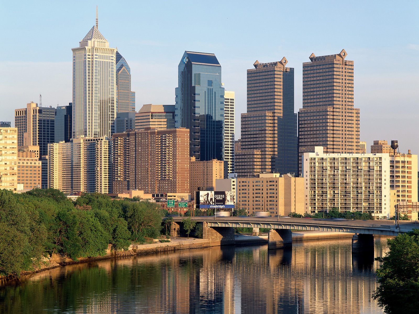 Explore Philadelphia Buildings - Today's Homepage