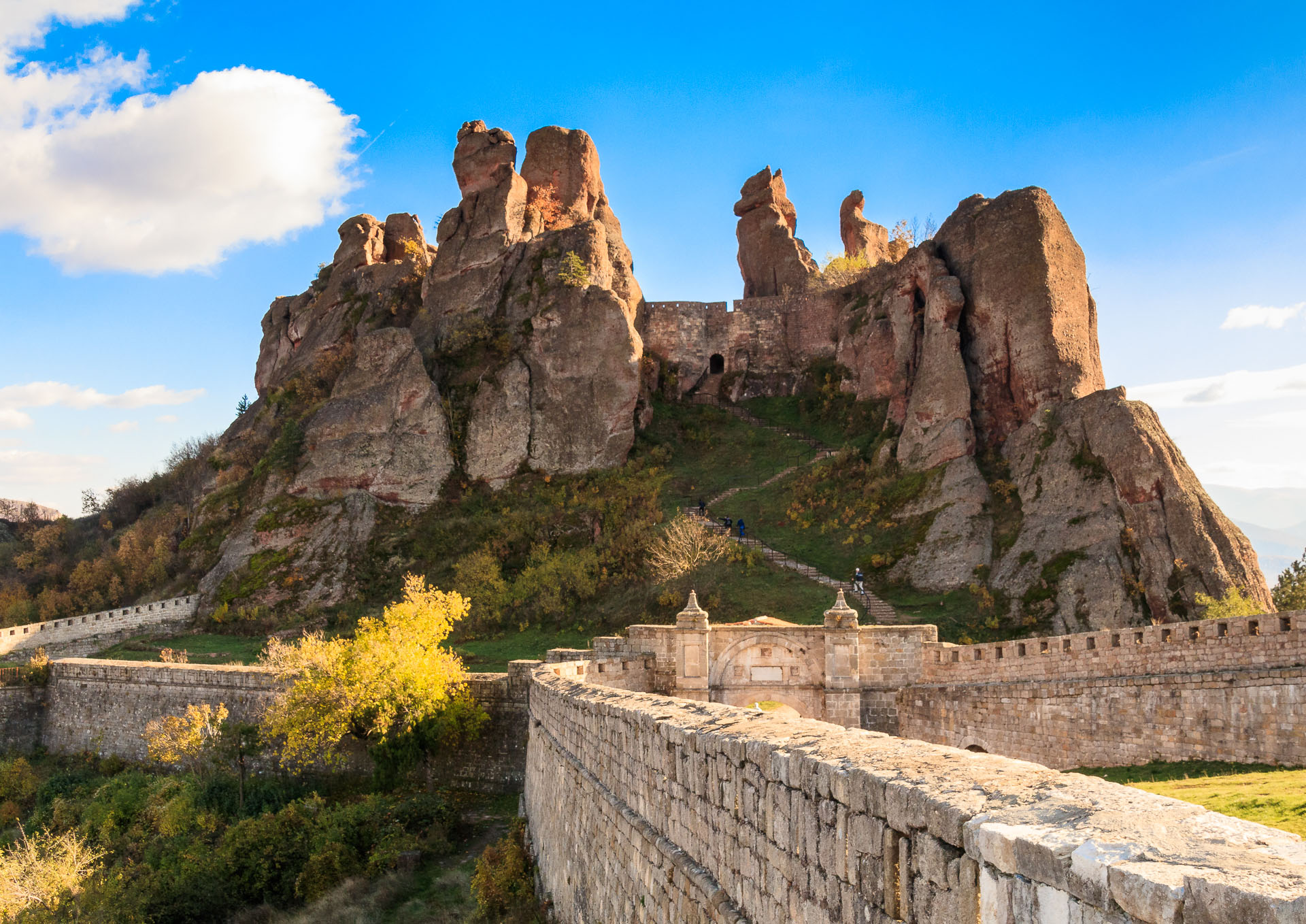 10 Historic Castles of Bulgaria - HeritageDaily - Heritage ...