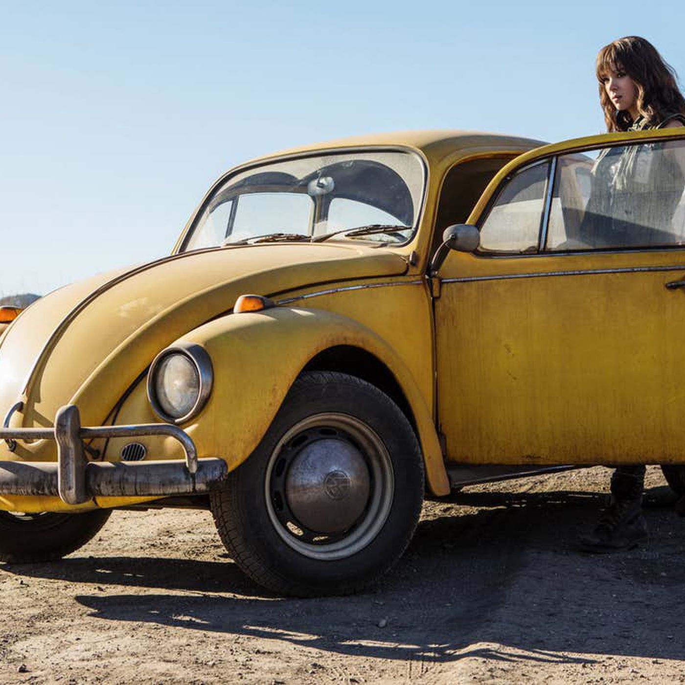 Watch the first trailer for Transformers spinoff, Bumblebee - Polygon