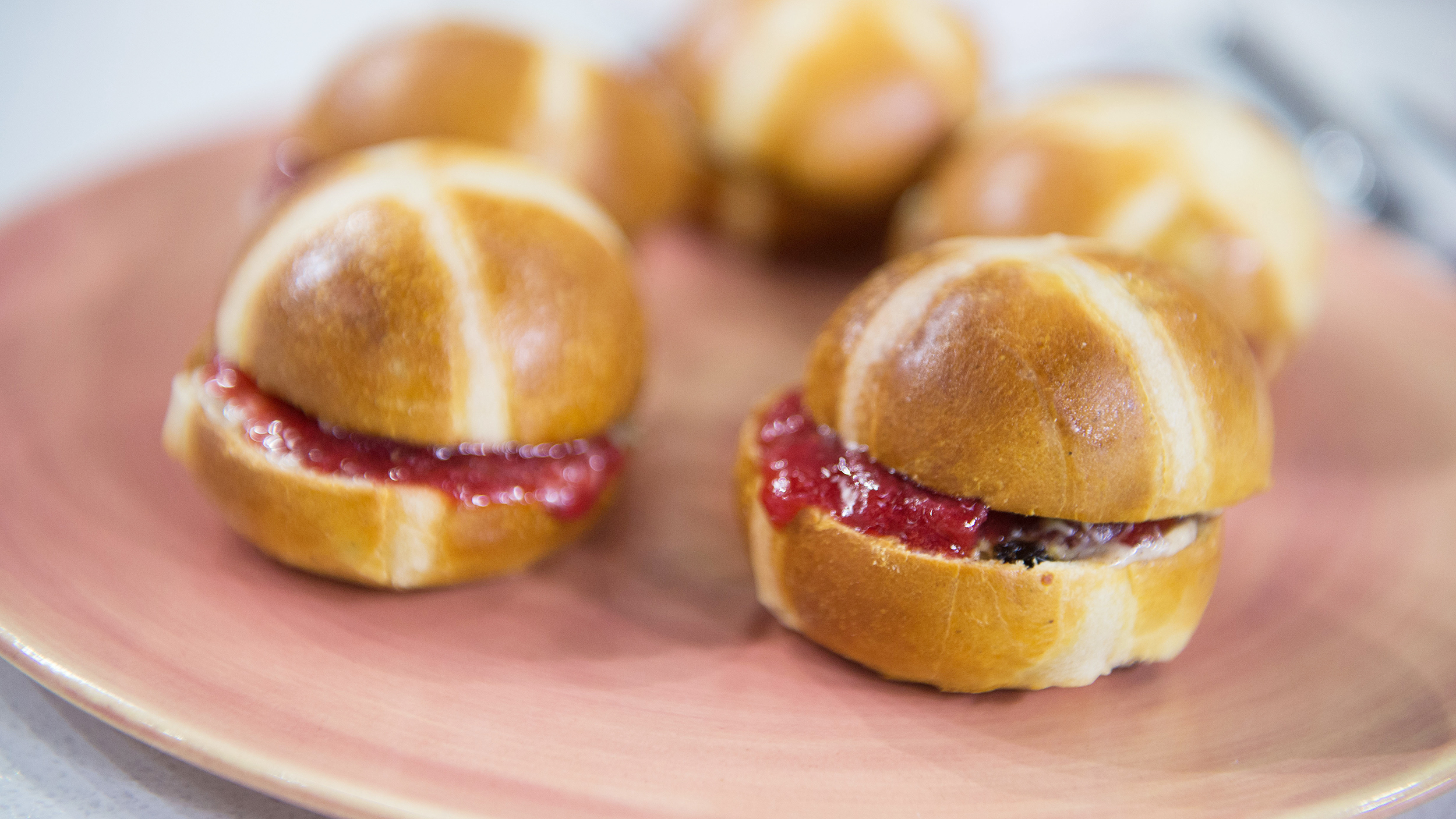 Hot Cross Buns with Spiced Butter and Strawberry Jam - TODAY.com