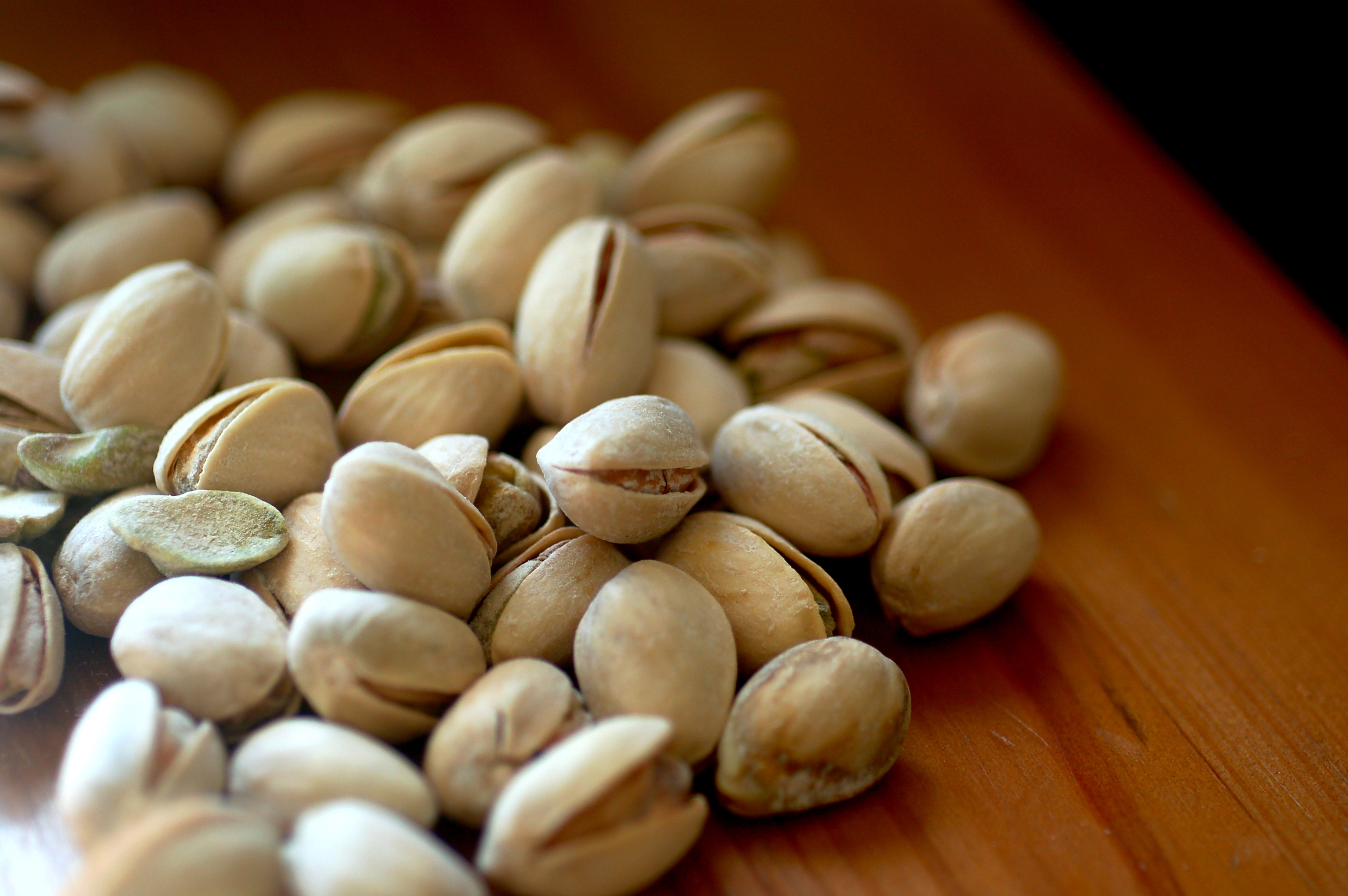 Caught red-handed – pistachios health perks | Enlightened Eater