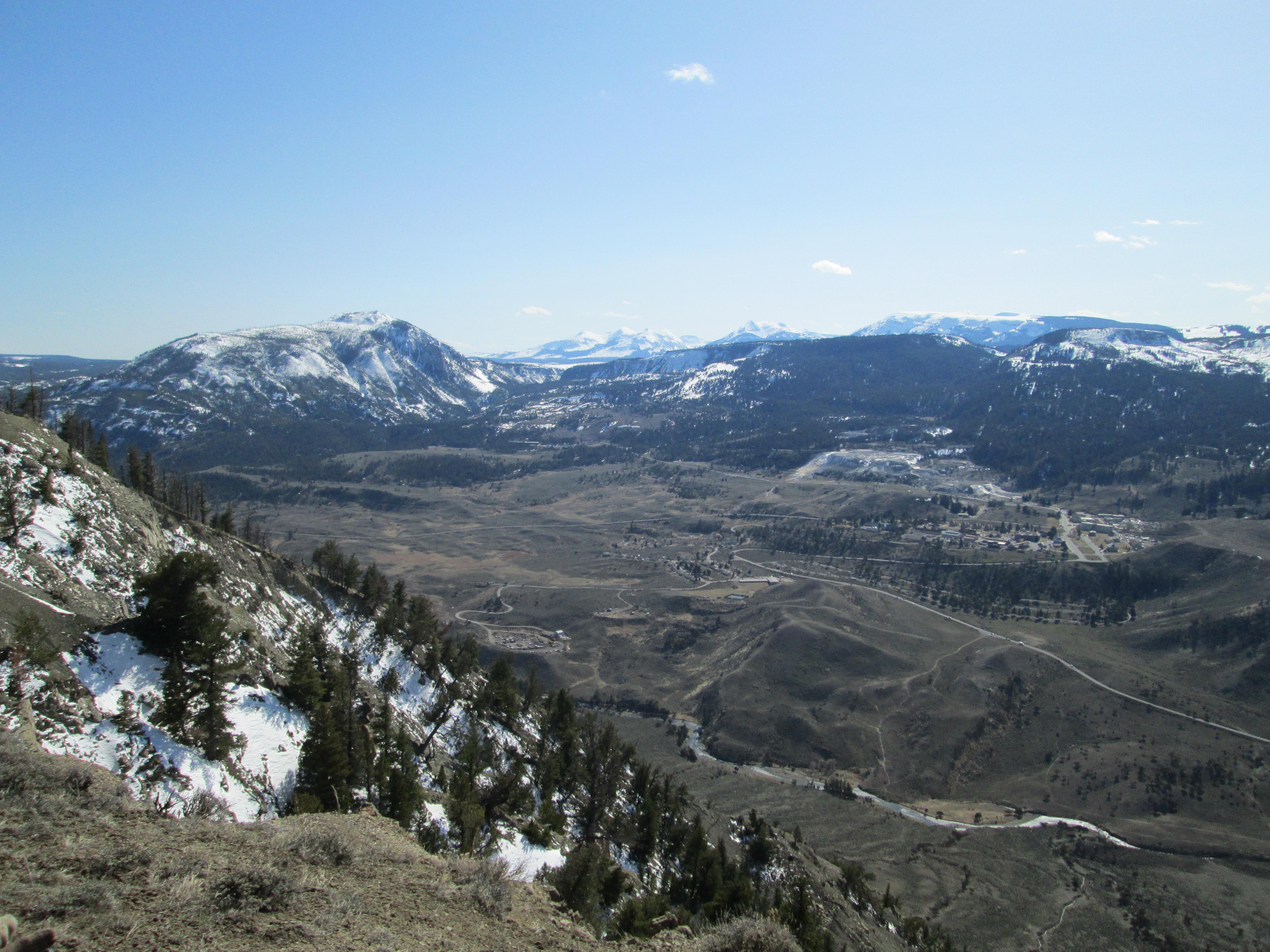 Bunsen Peak : Climbing, Hiking & Mountaineering : SummitPost