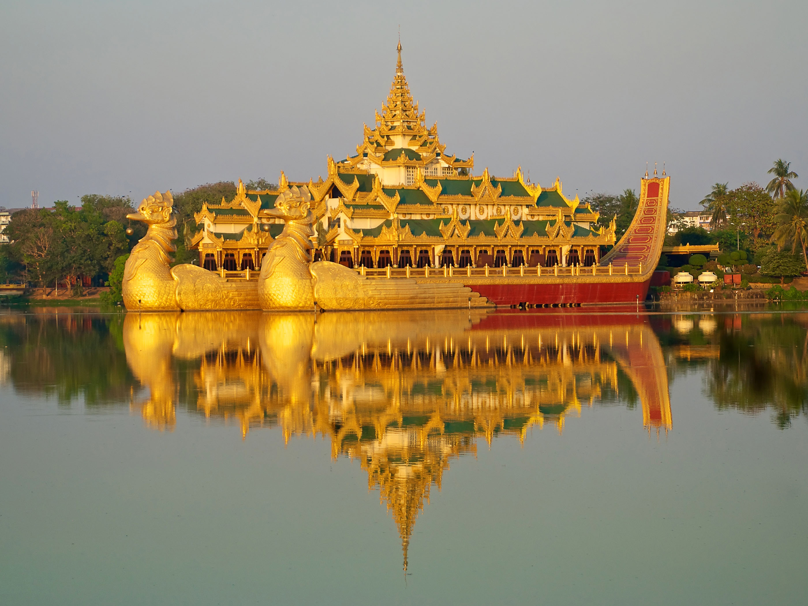 Burma - in Asia - Thousand Wonders