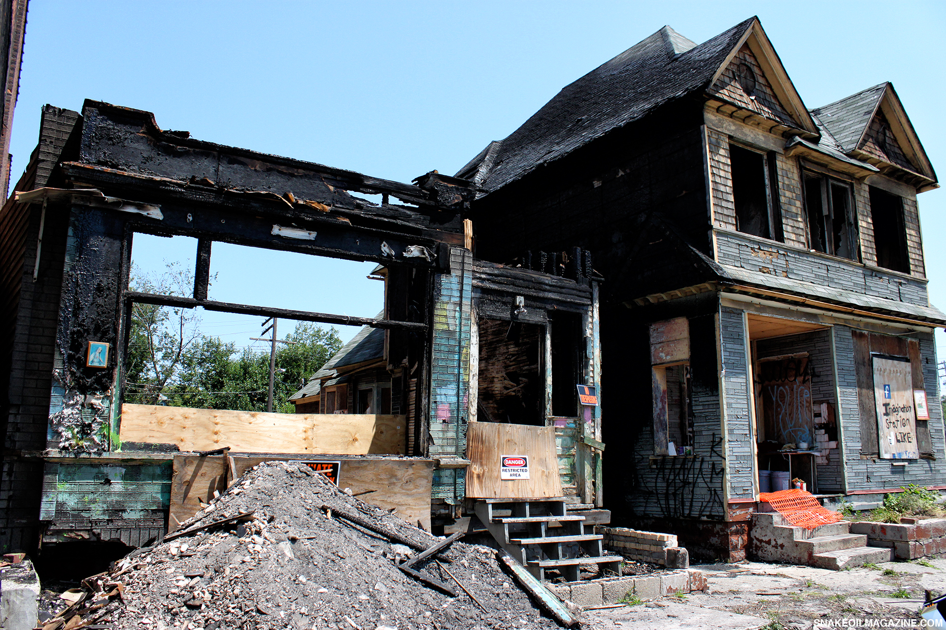 Burned Down House In Detroit | Urbex Photos | Snake Oil Salesman