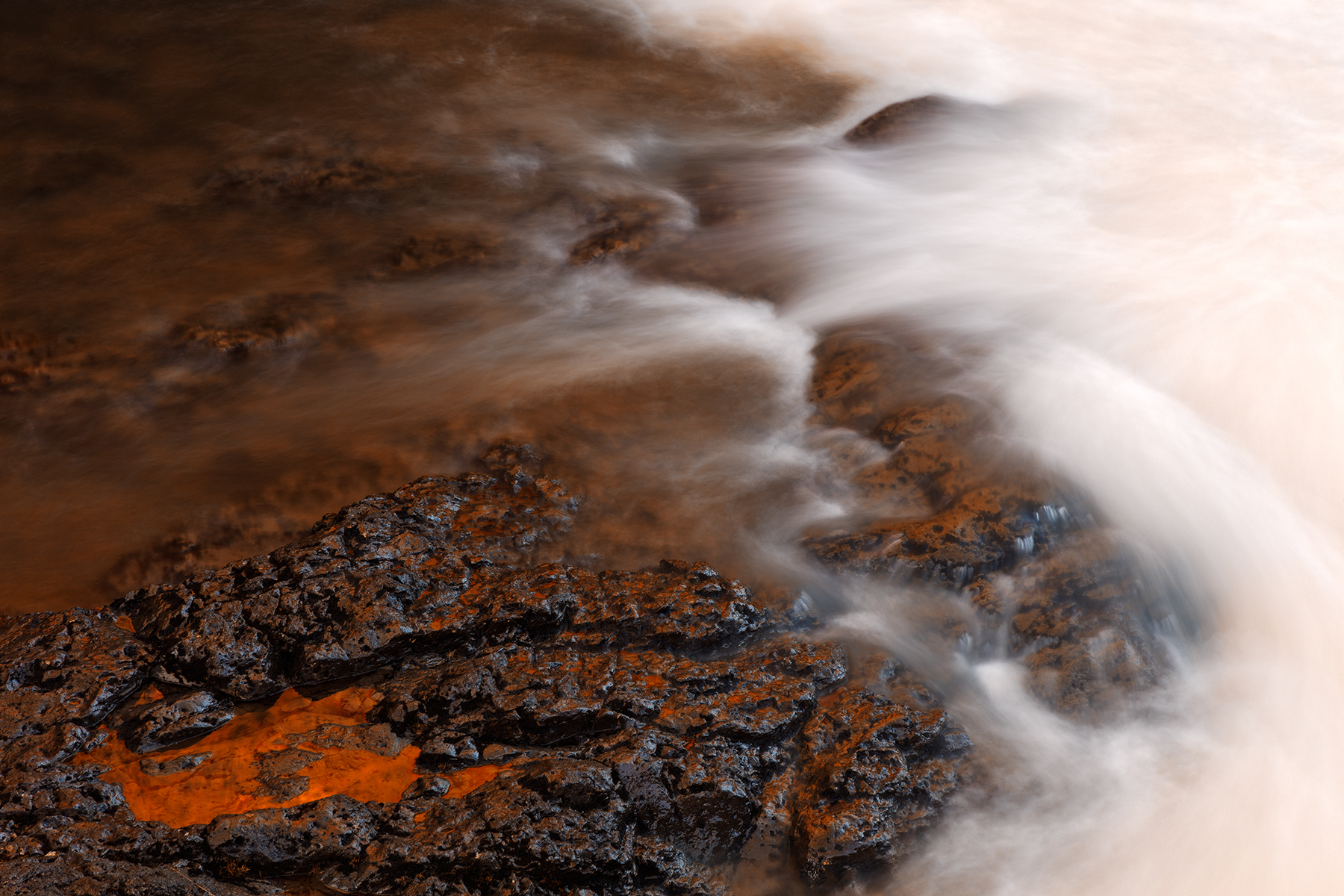 Burning Kolufoss Stream, Abstract, Perspective, Rugged, Rocky, HQ Photo