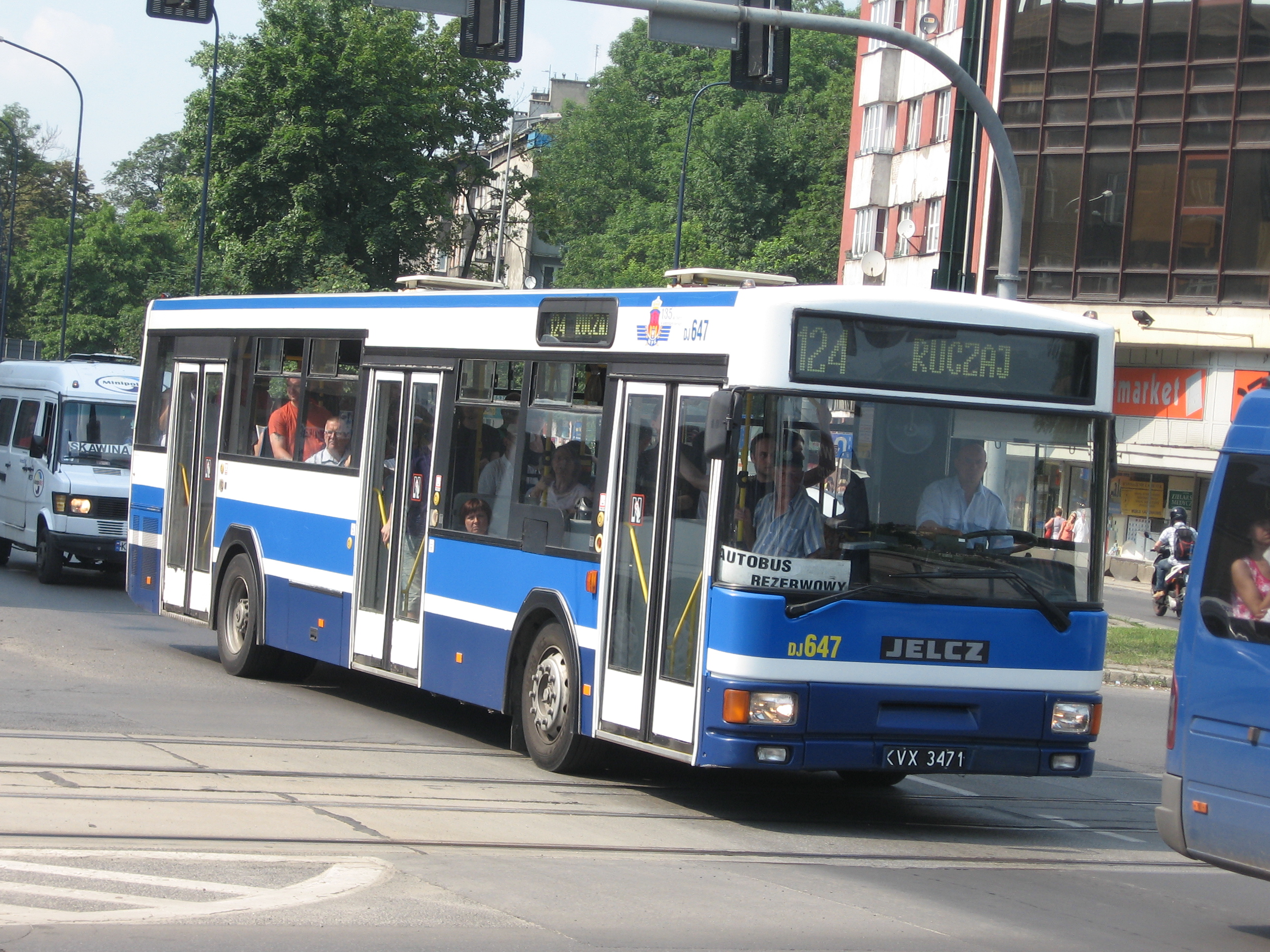 File:Jelcz M121MB reserve bus of MPK Kraków on Zygmunta Kasińskiego ...