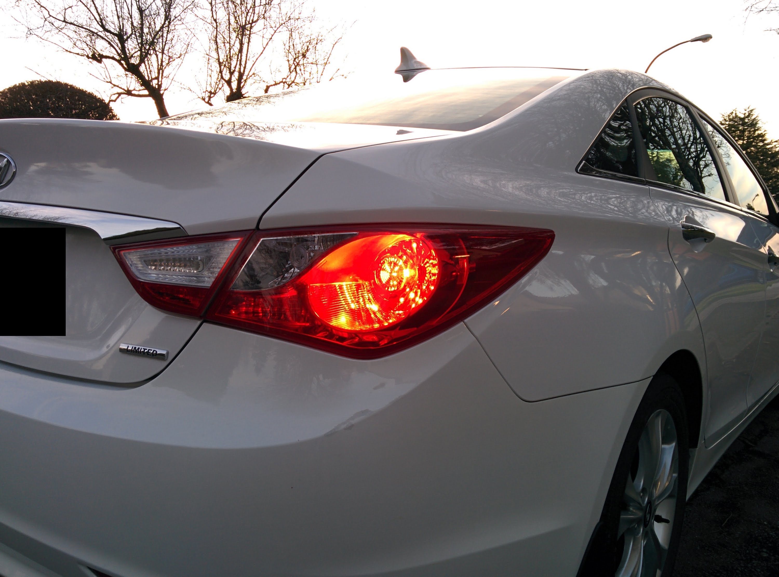 Hyundai Sonata 2011-2014 Tail Light Installation - YouTube