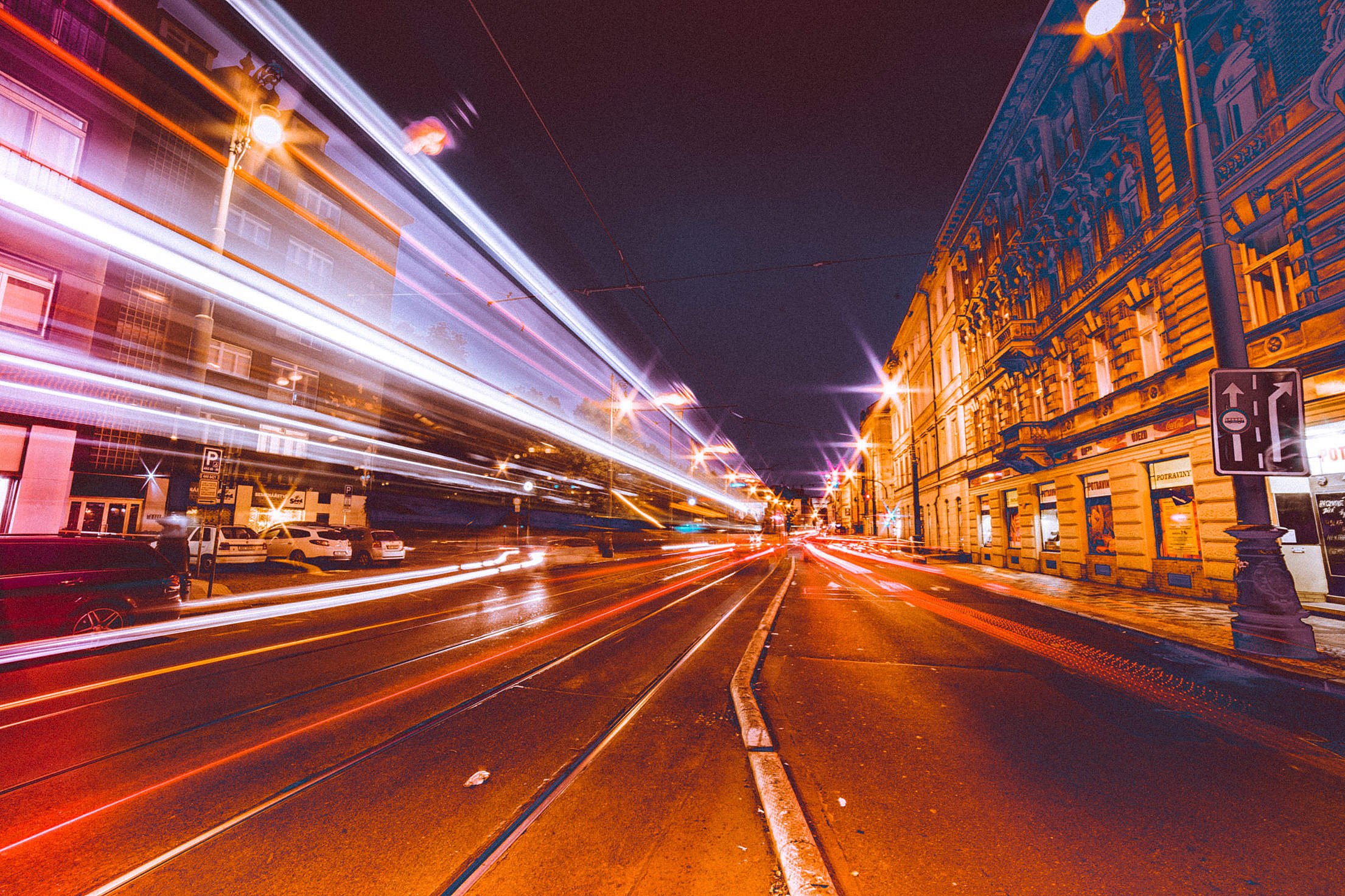Busy City Streets at Night Free Stock Photo Download | picjumbo