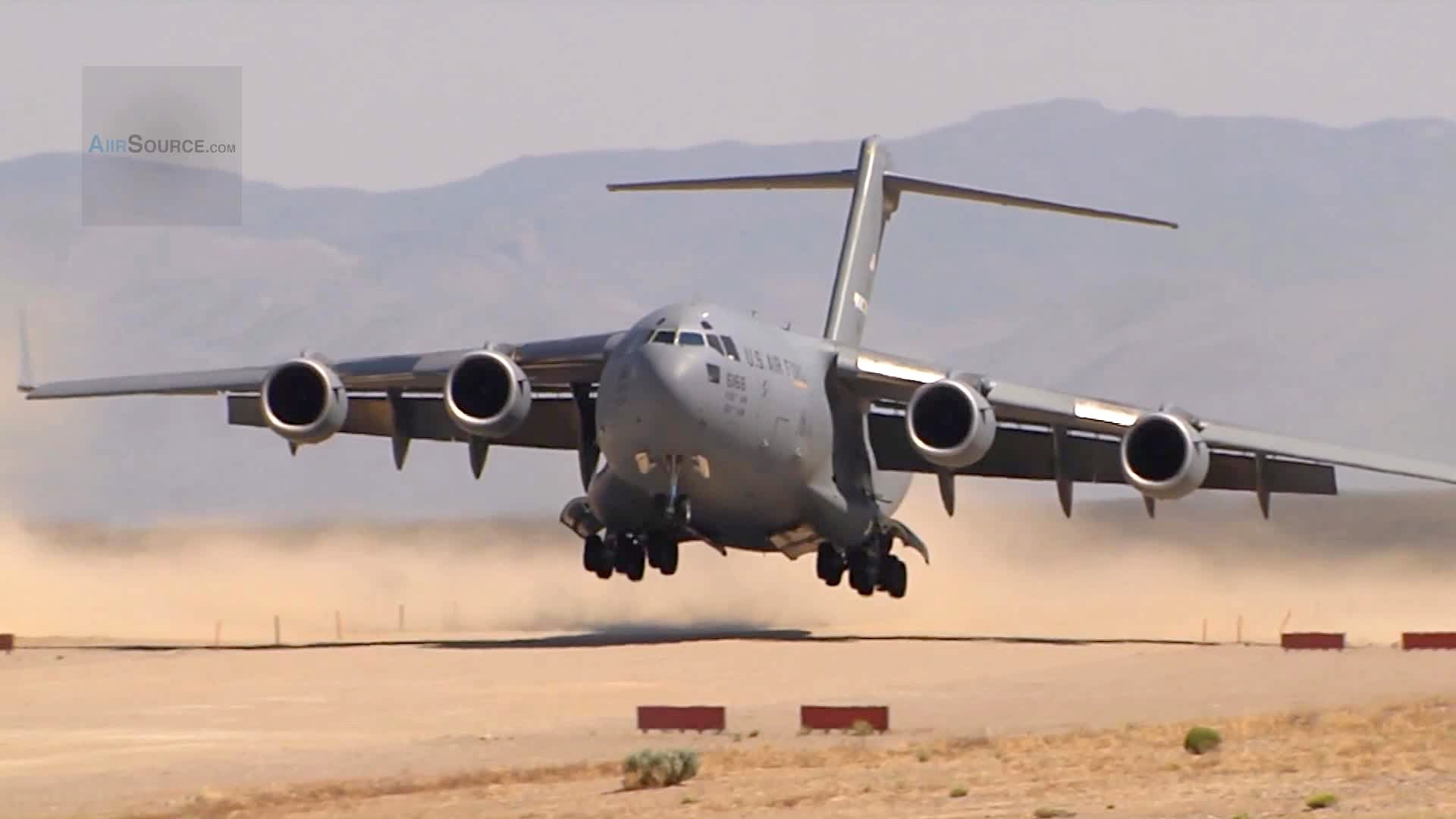 MIGHTY C-17 Globemaster III Landing/Takeoff On A Dirt Airfield - YouTube