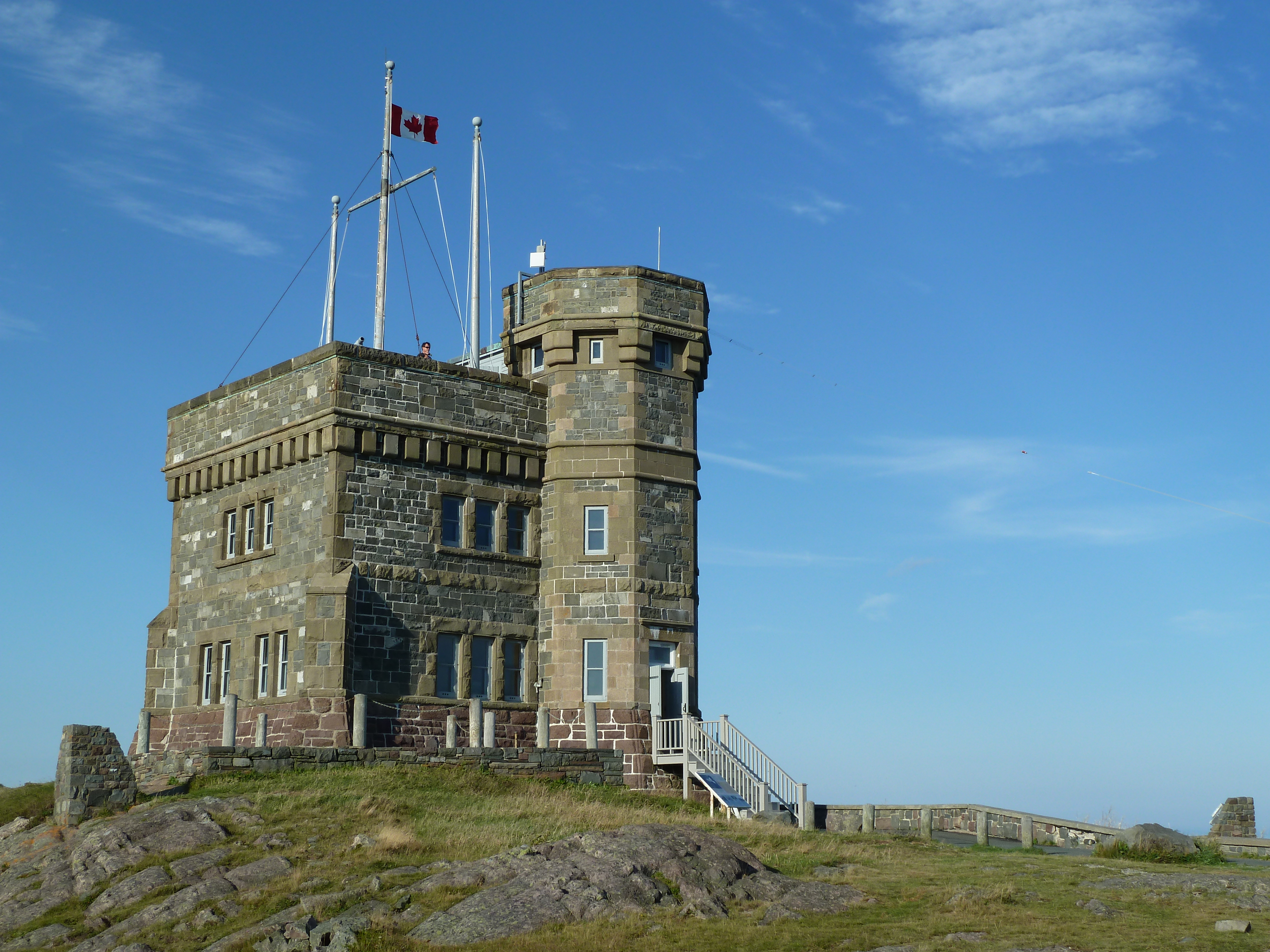 File:Cabot Tower 2.JPG - Wikimedia Commons