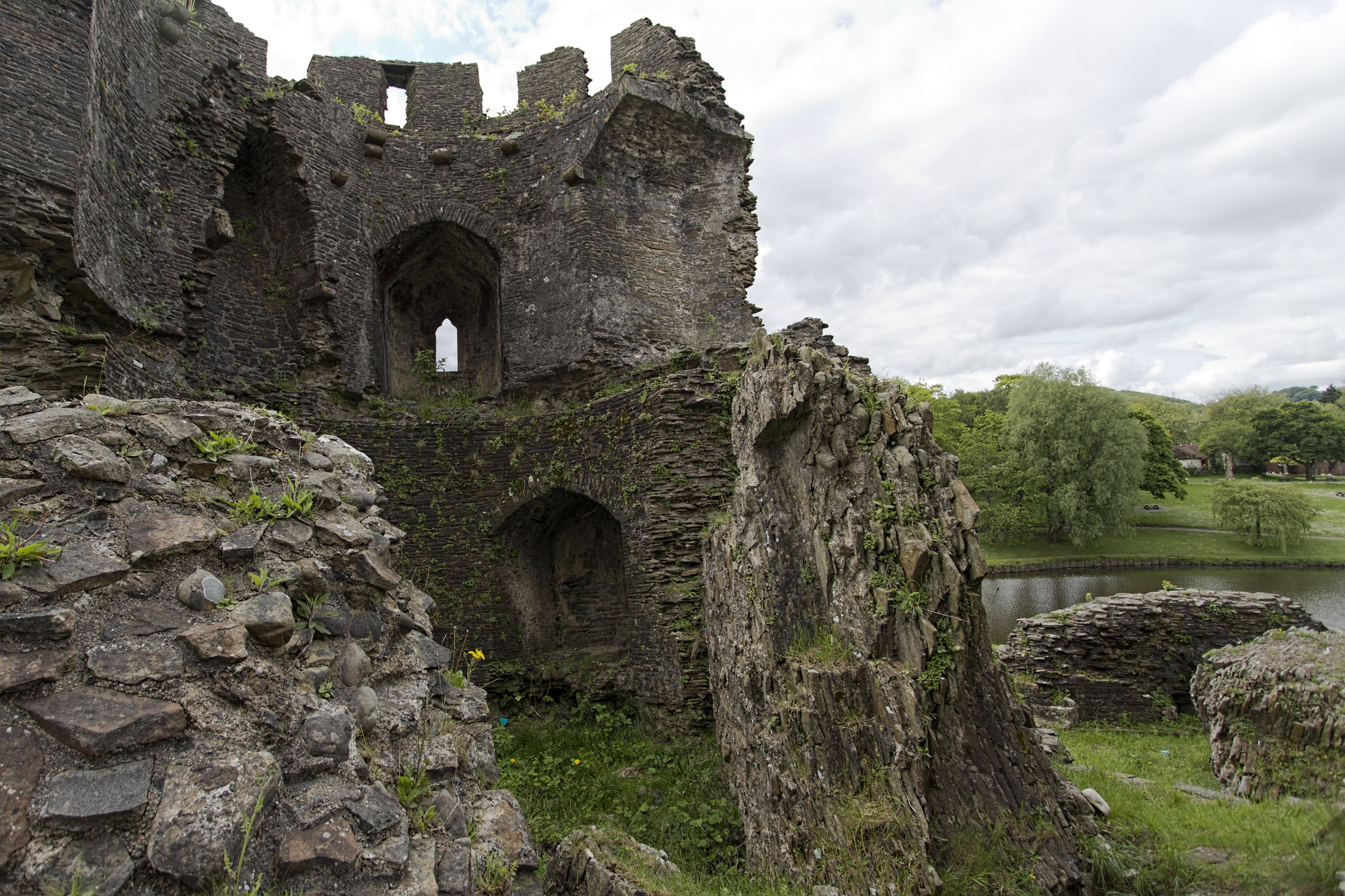 Caerphilly castle photo