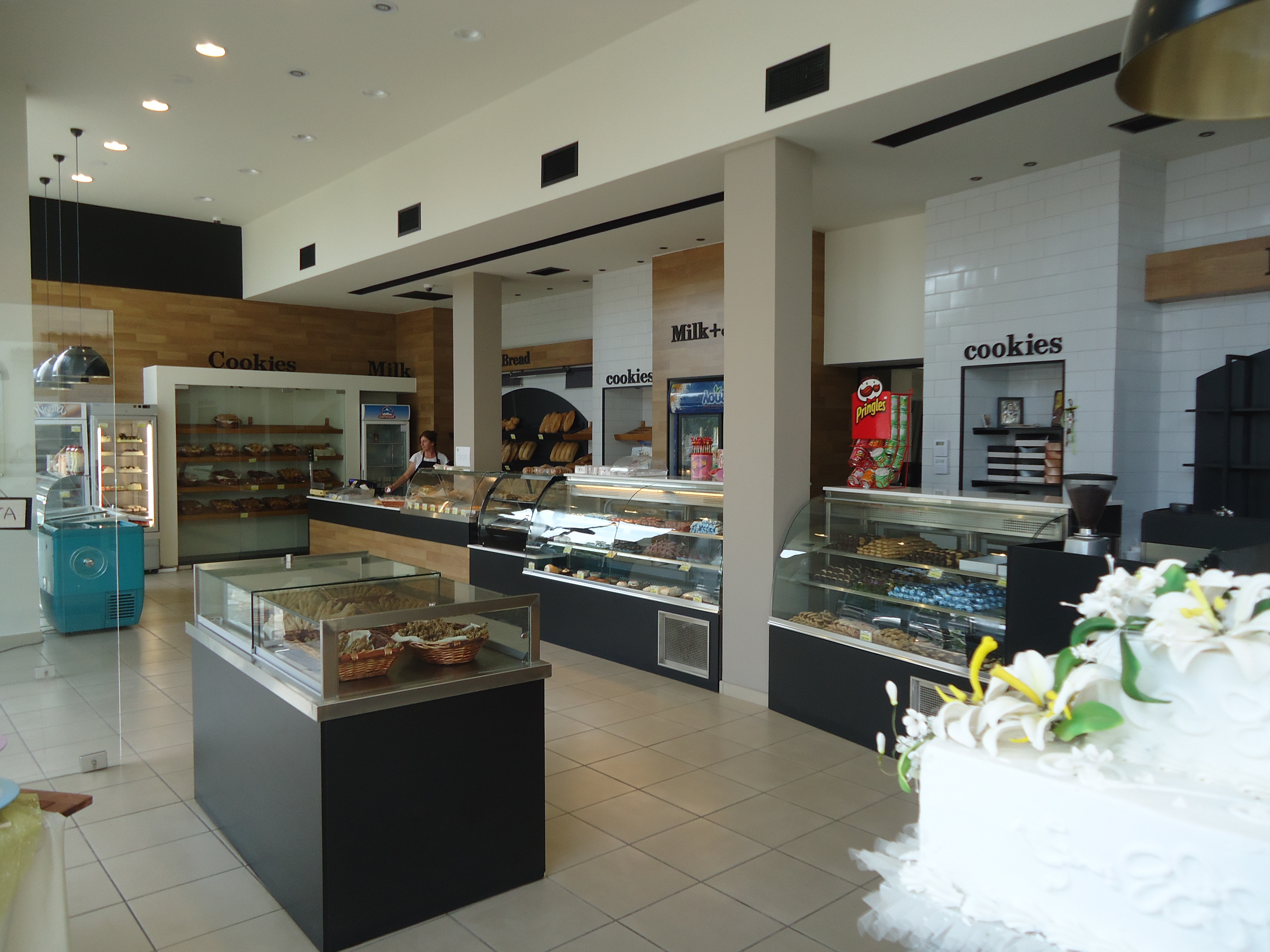 Maragozis Bakery Patisserie Cafe Design & Construction – Larissa ...