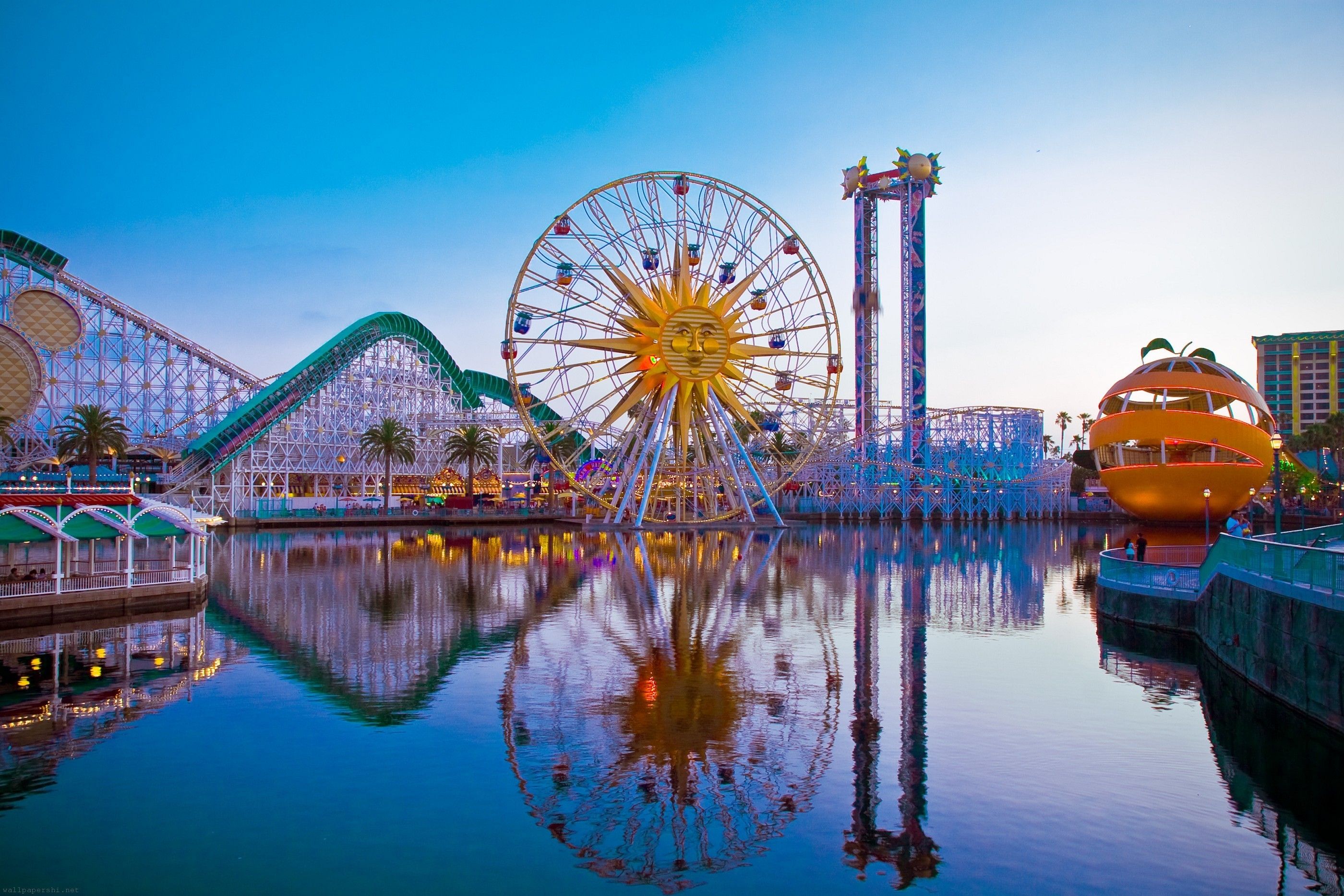 Top 10 Theme Parks In The World That You Must Visit Before You Die