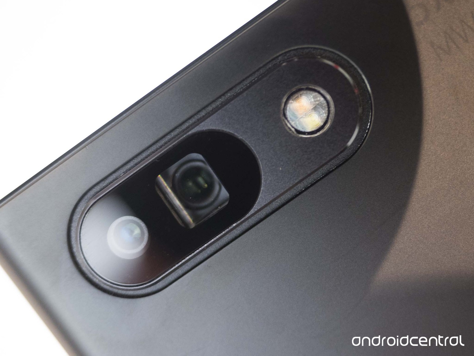 Oppo's 5x optical zoom camera is like a periscope inside your phone ...