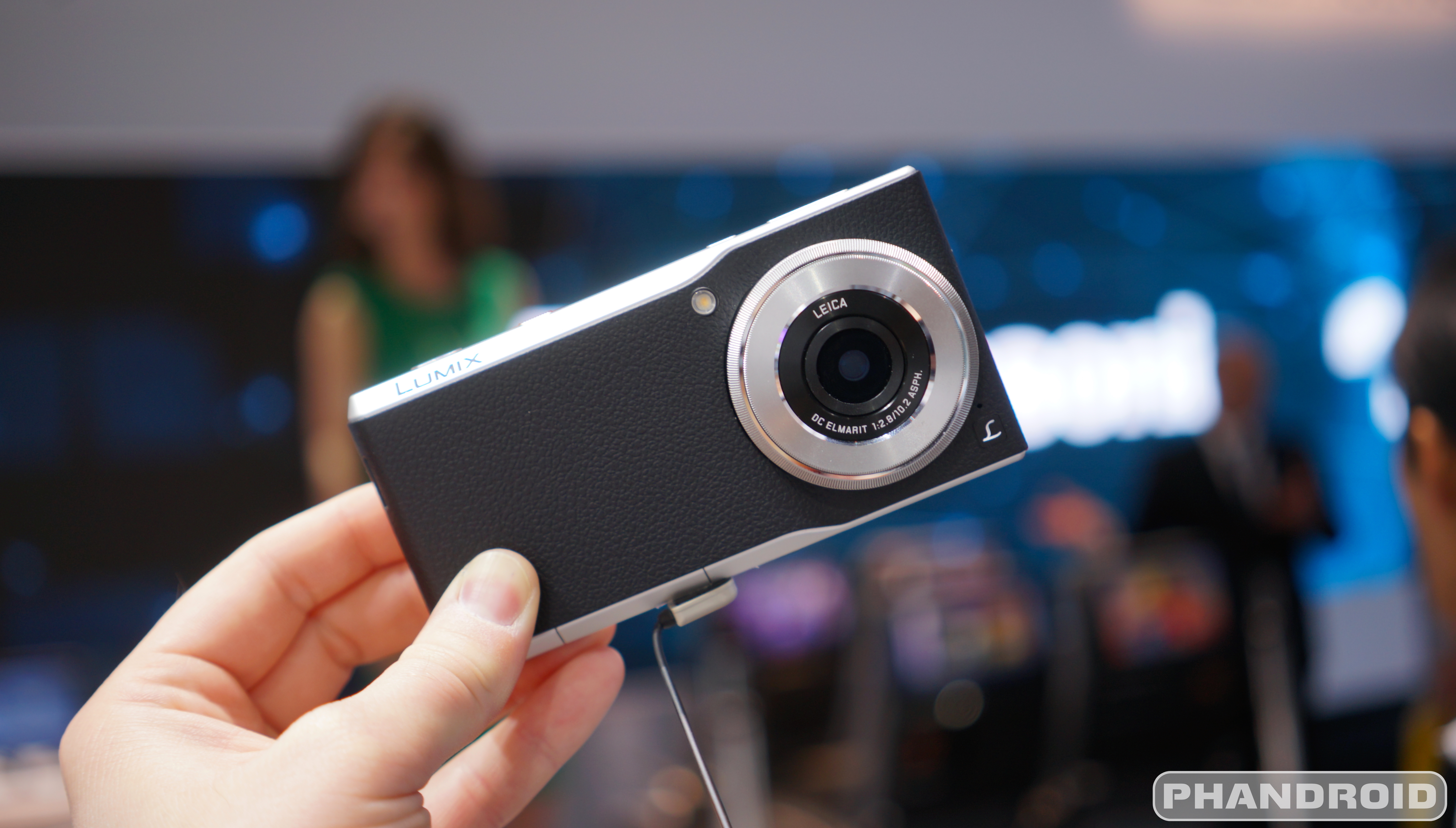 The Panasonic Lumix CM1 is what a camera phone should look like [VIDEO]