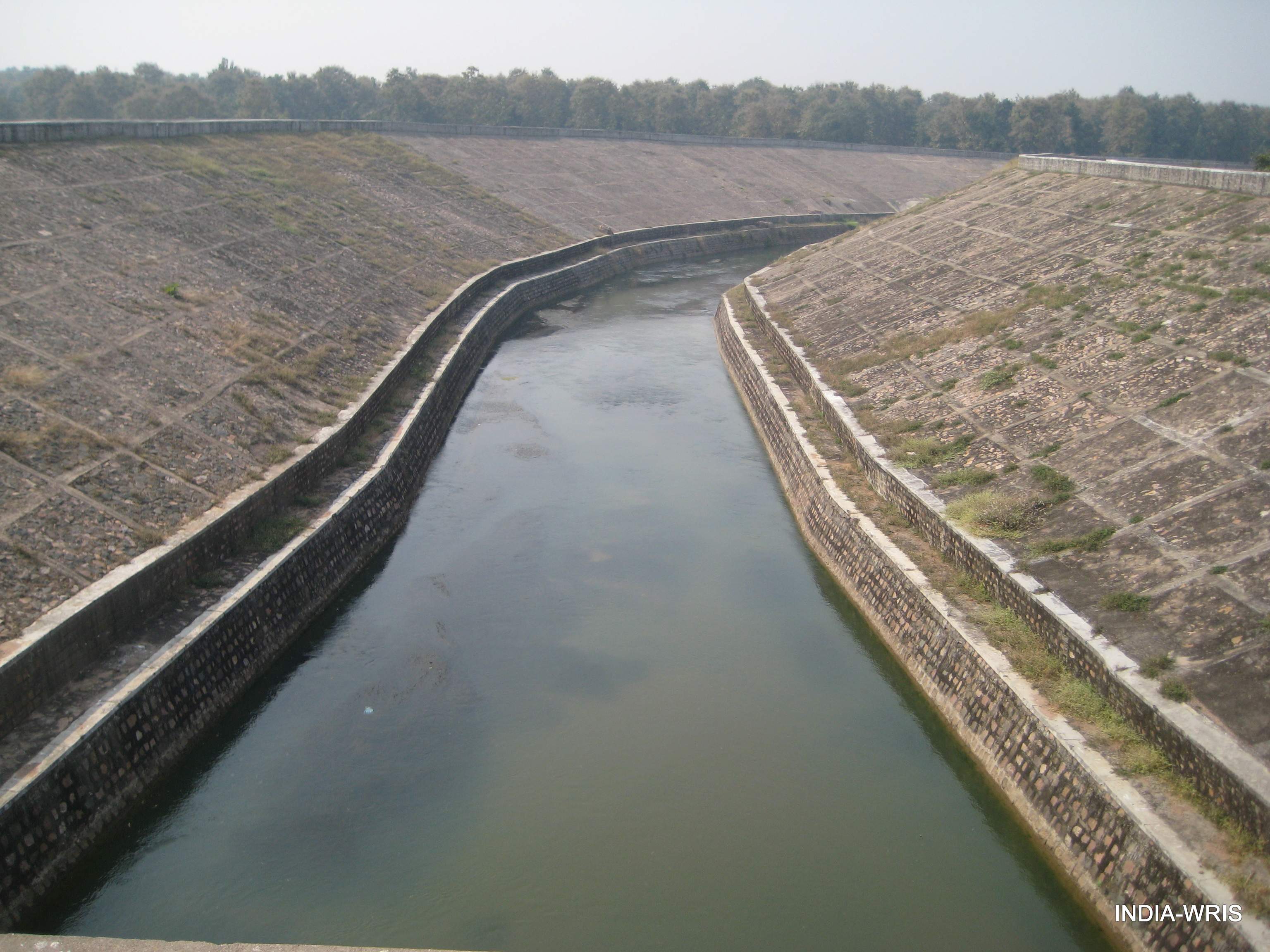 File:Bariyarpur Canal.JPG -