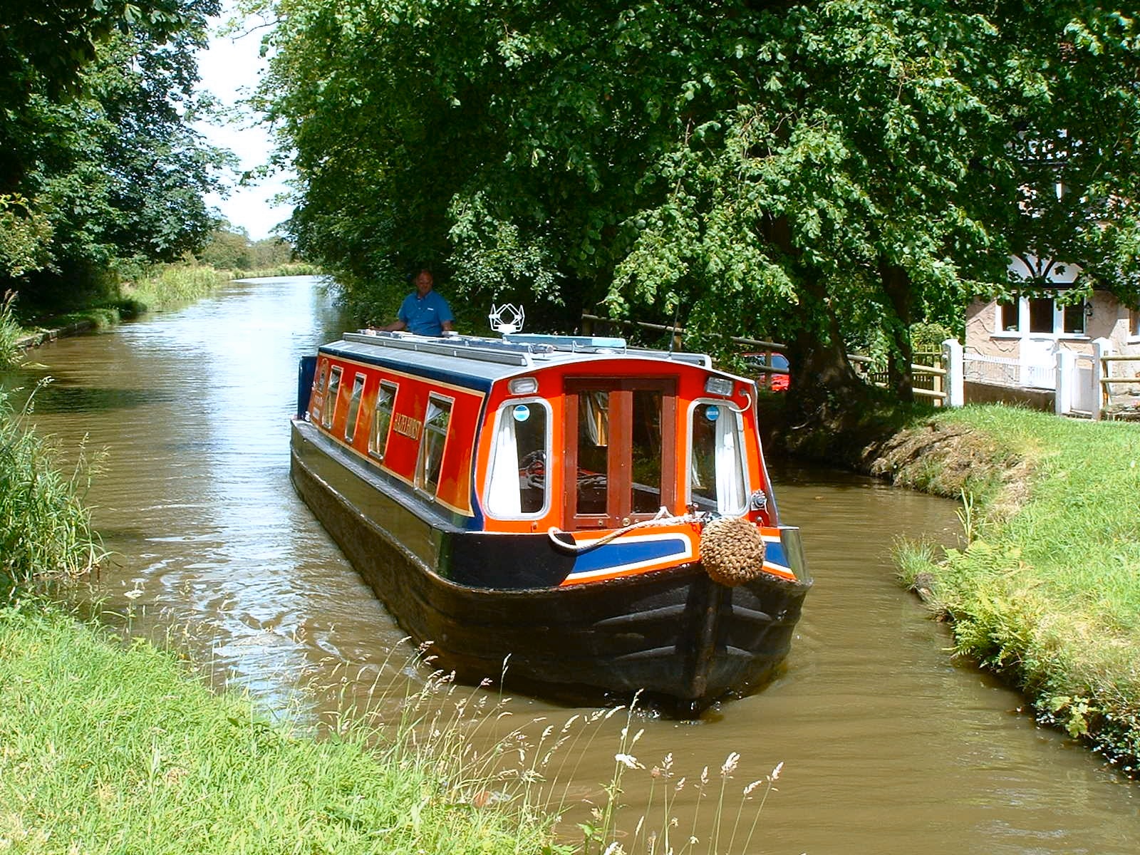 River Canal Rescue reports that canal boat breakdowns are on the ...