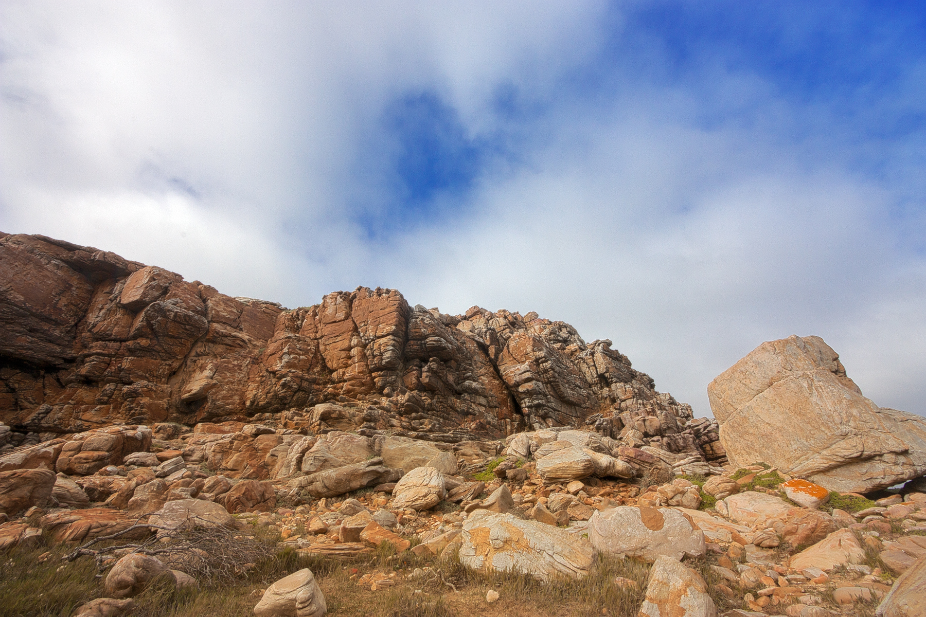 Cape cliff stones - hdr photo