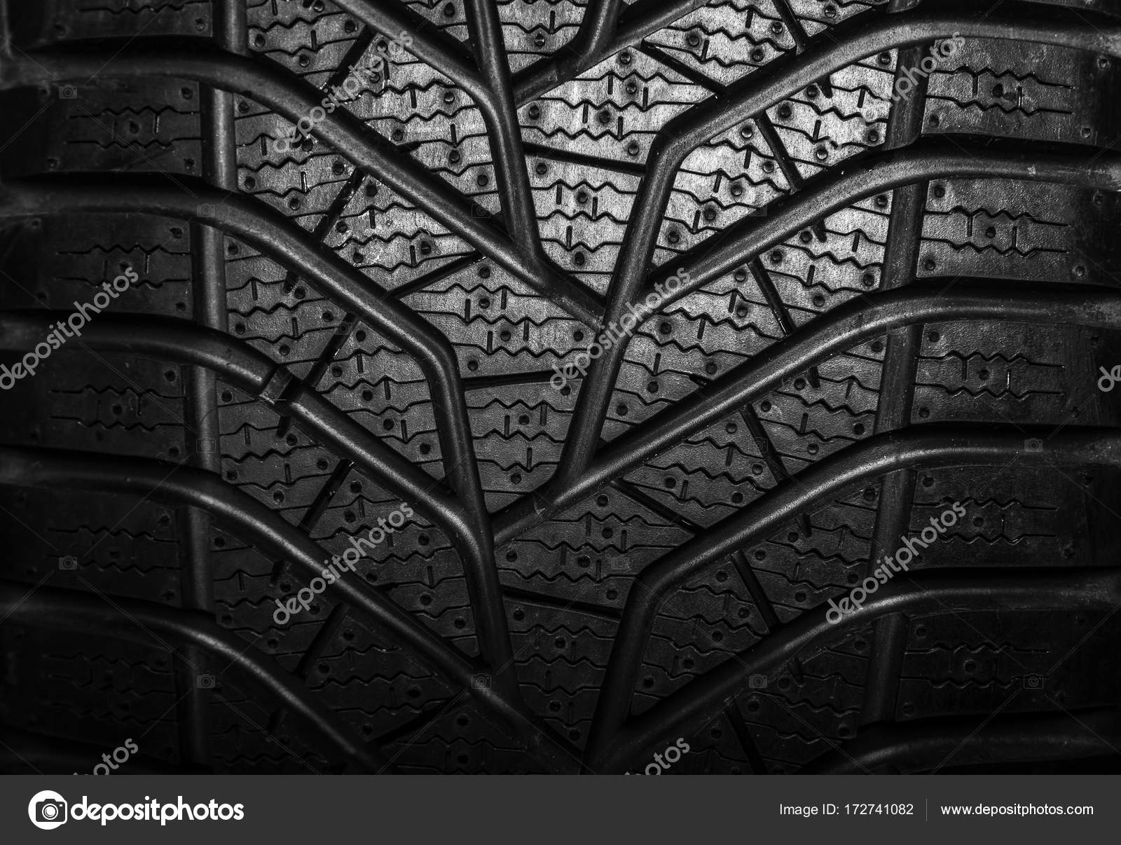 Texture of car tire tread. — Stock Photo © believeinme #172741082
