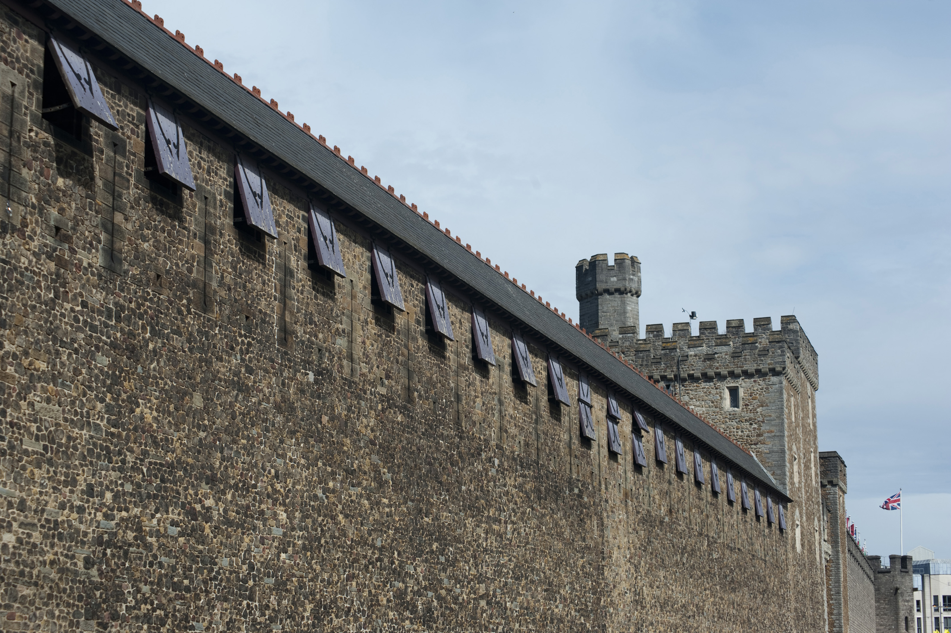 Free Stock Photo 7566 Cardiff Castle walls | freeimageslive