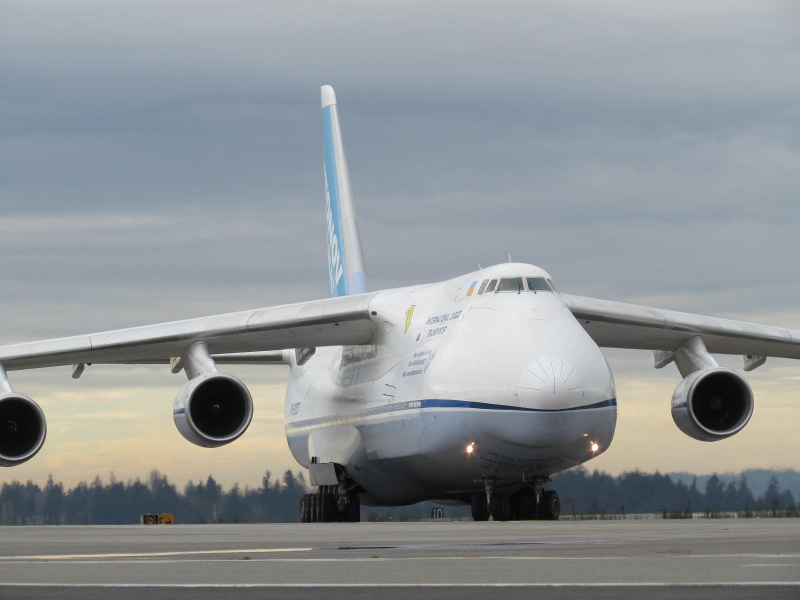 As Ports Struggle, Air Cargo Booms at Sea-Tac | KUOW News and ...