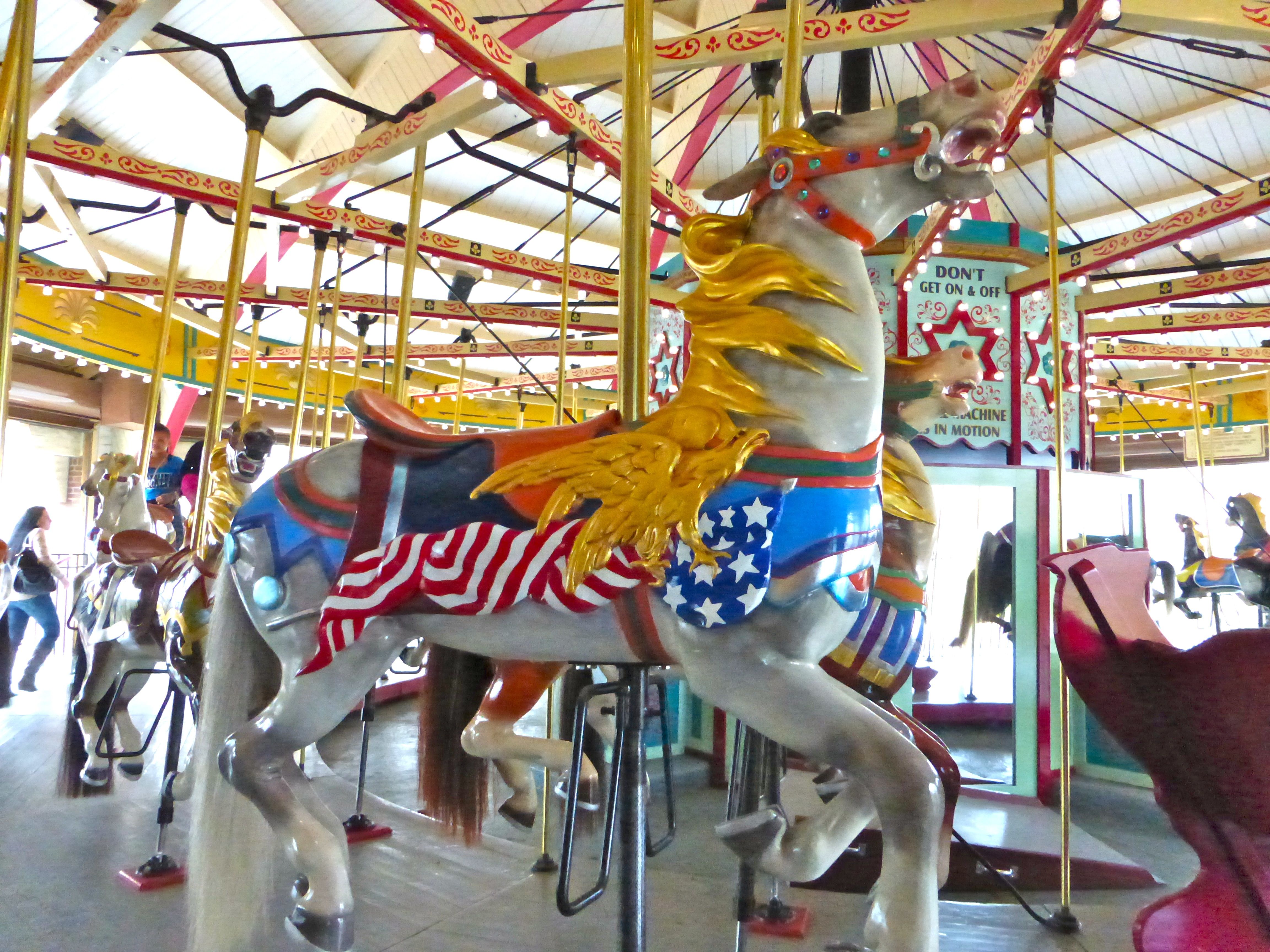 Long Island Amusement Parks, Rides, and Carousels